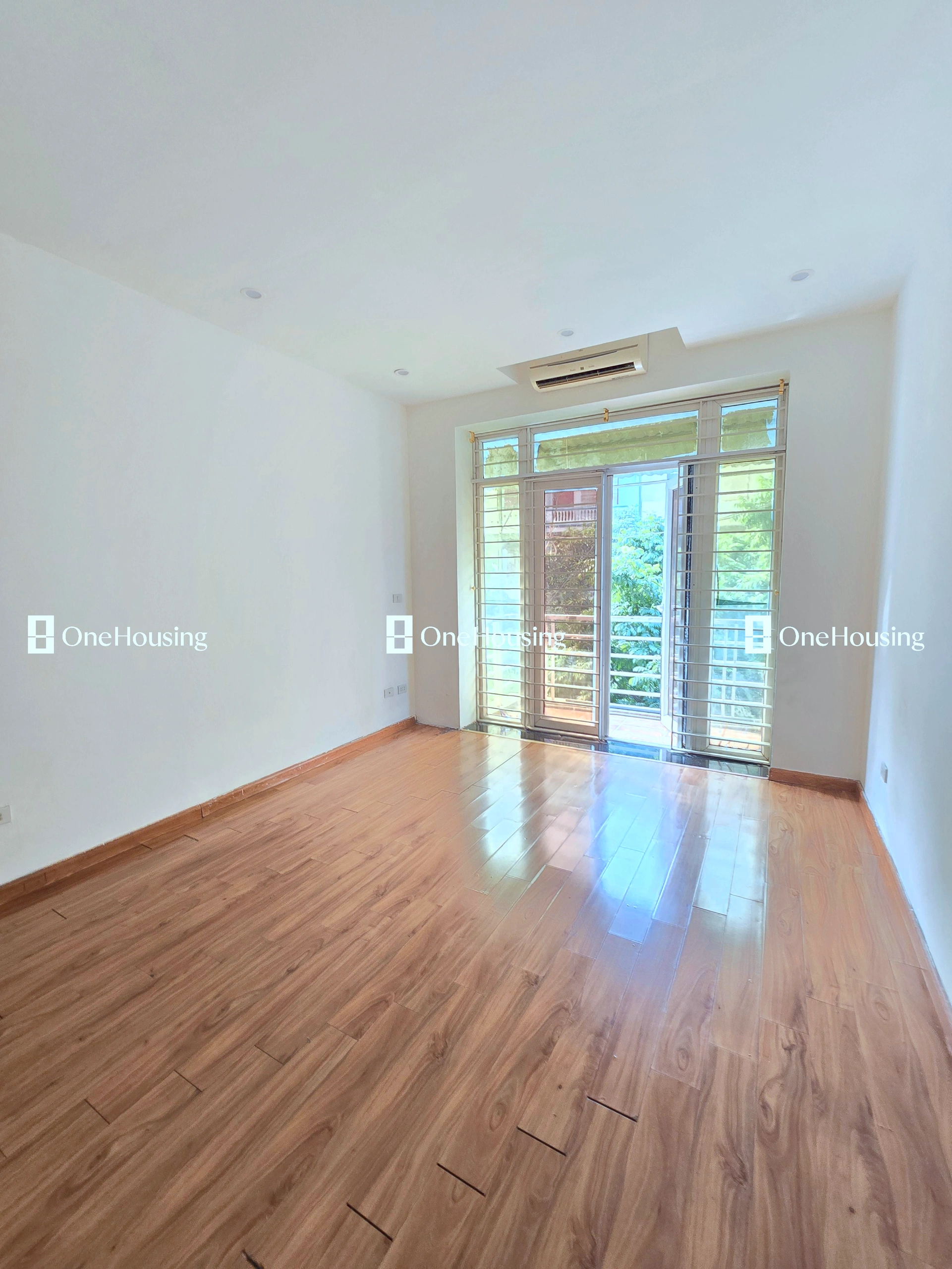 Nhà mặt ngõ cách Hoàng Công Chất 200m, P. Phú Diễn, Q. Bắc Từ Liêm, TP. Hà Nội