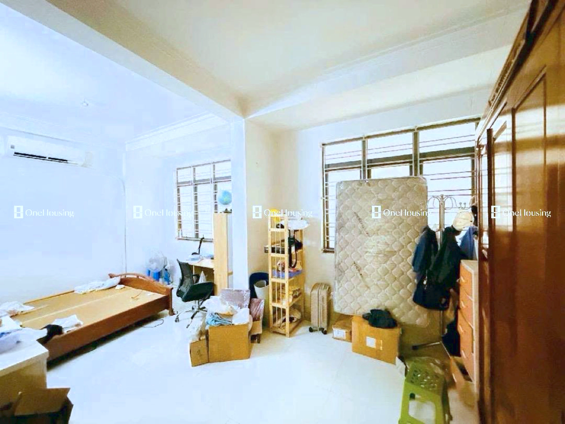 Nhà mặt ngõ cách Phạm Văn Đồng 50m, P. Mai Dịch, Q. Cầu Giấy, TP. Hà Nội