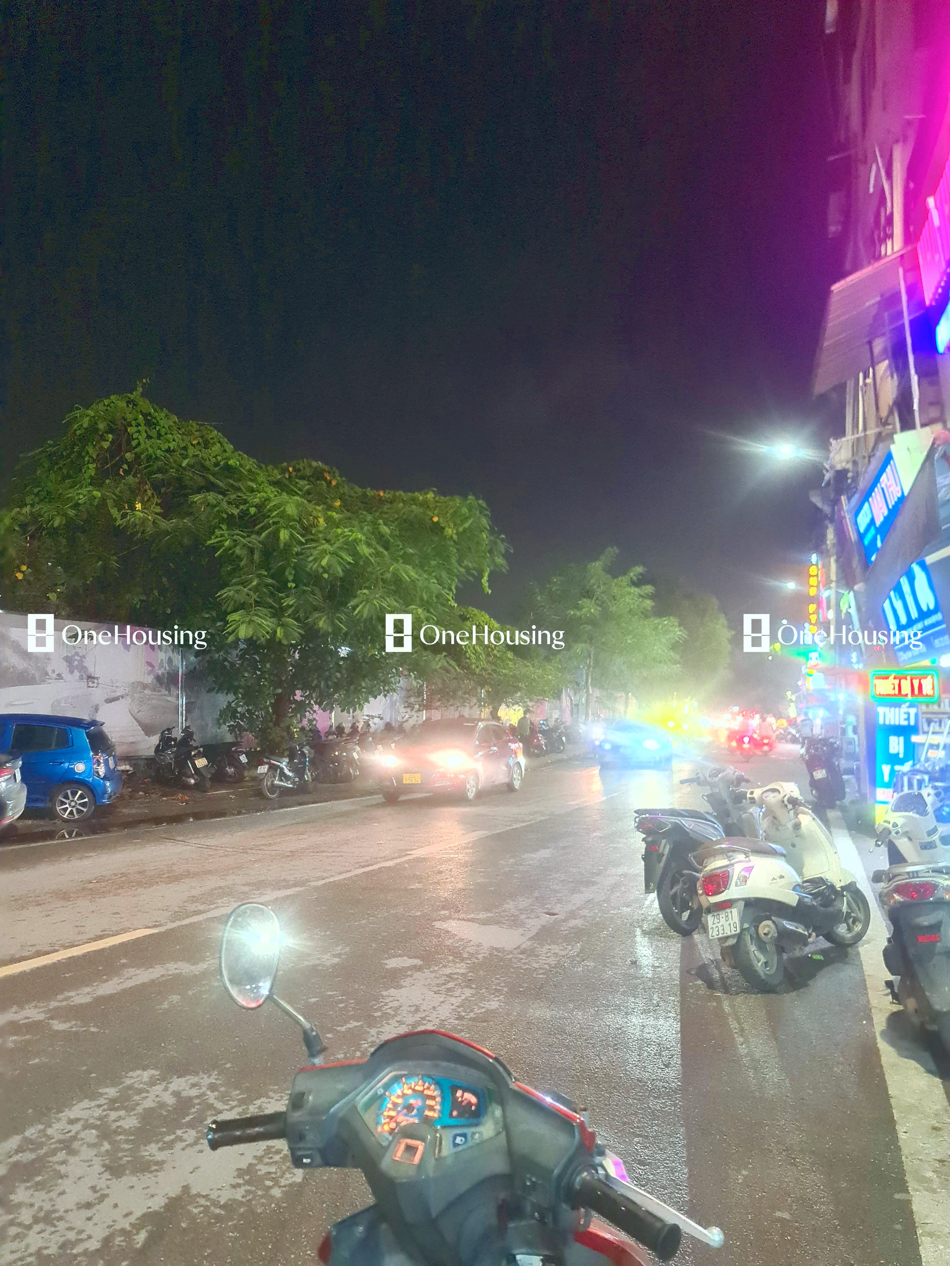 Nhà mặt ngõ cách Ngọc Khánh 20m, P. Giảng Võ, Q. Ba Đình, TP. Hà Nội