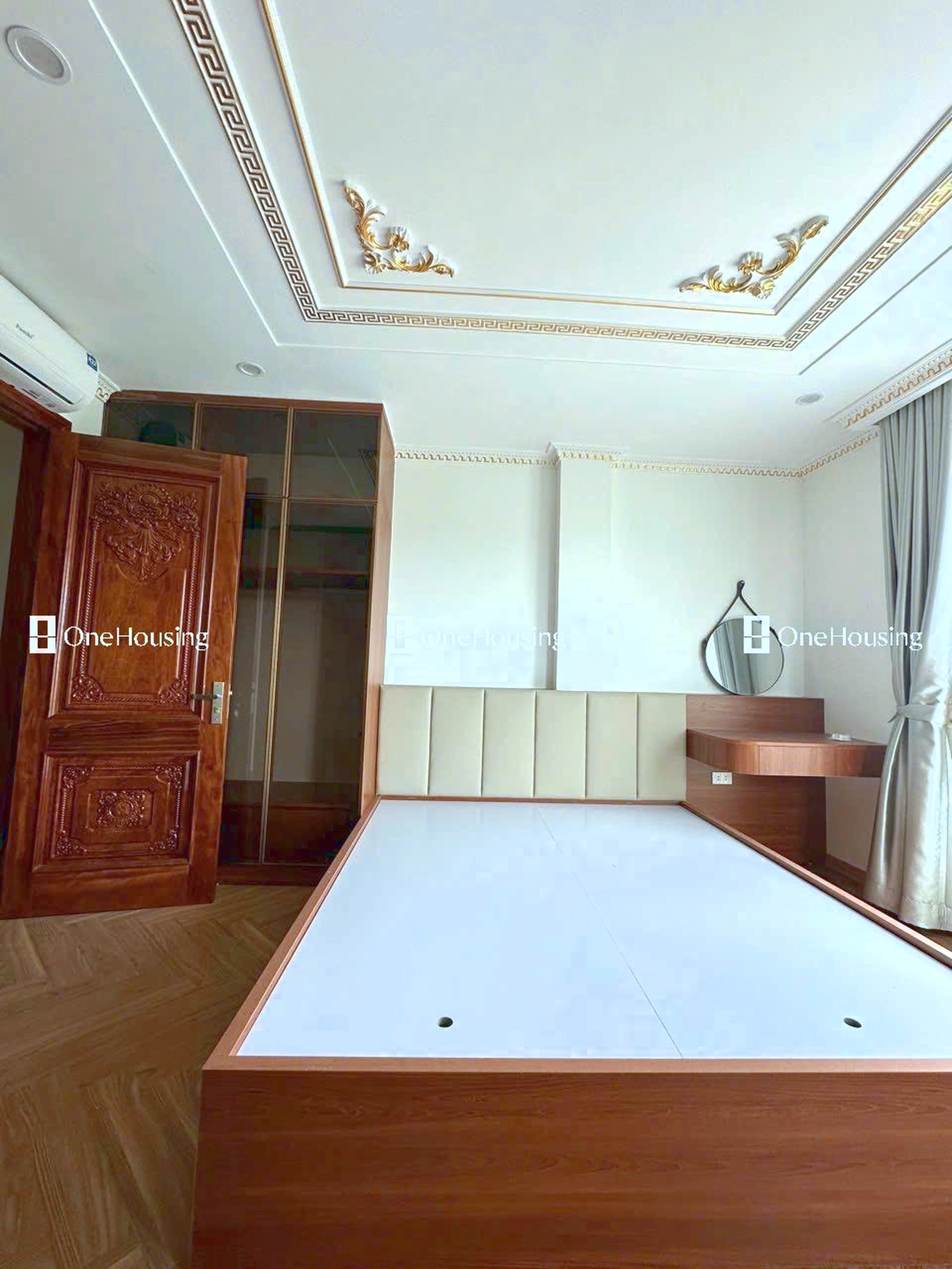 Nhà mặt phố Bát Khối (Mặt đê sông Hồng), P. Long Biên, Q. Long Biên, TP. Hà Nội
