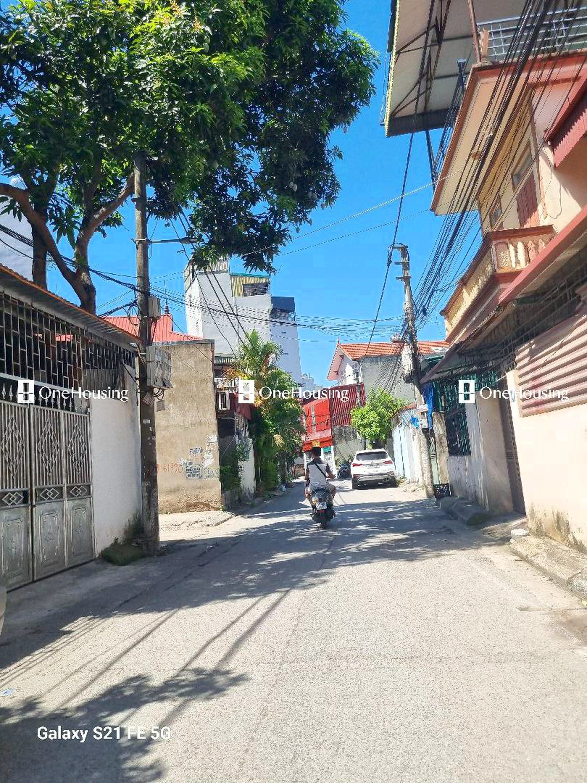 Đất nền cách Nguyễn Văn Linh 300m, P. Thạch Bàn, Q. Long Biên, TP. Hà Nội