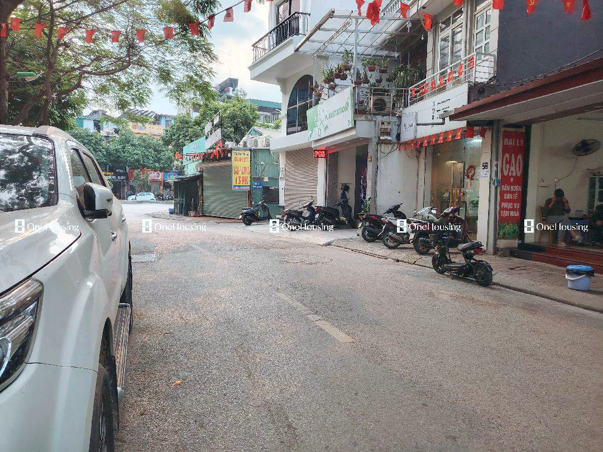 Nhà mặt phố Ái Mộ, P. Bồ Đề, Q. Long Biên, TP. Hà Nội