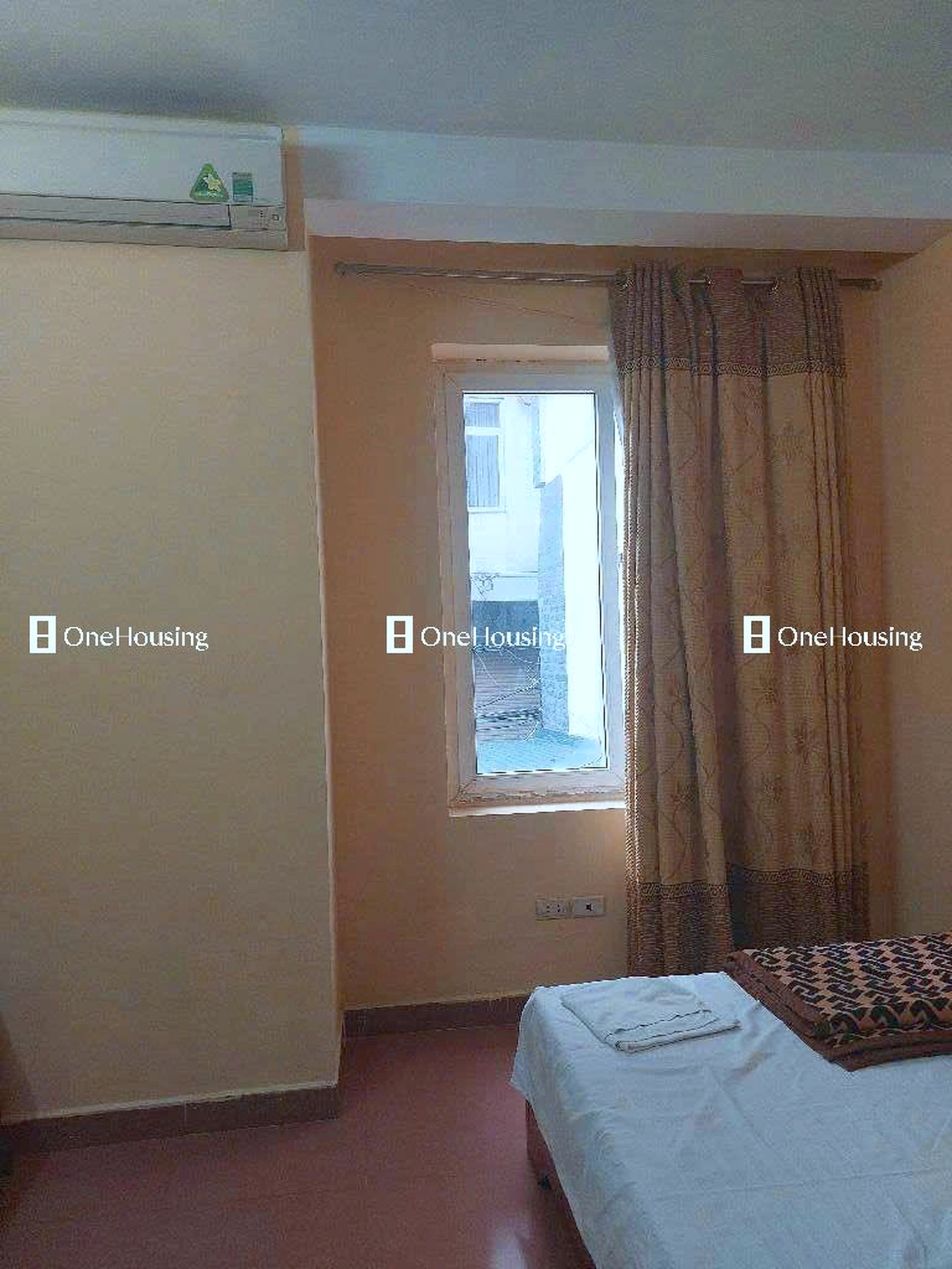 Nhà mặt ngõ cách Ngọc Thụy (mặt đê và đường gom chân đê) 25m, P. Ngọc Thụy, Q. Long Biên, TP. Hà Nội