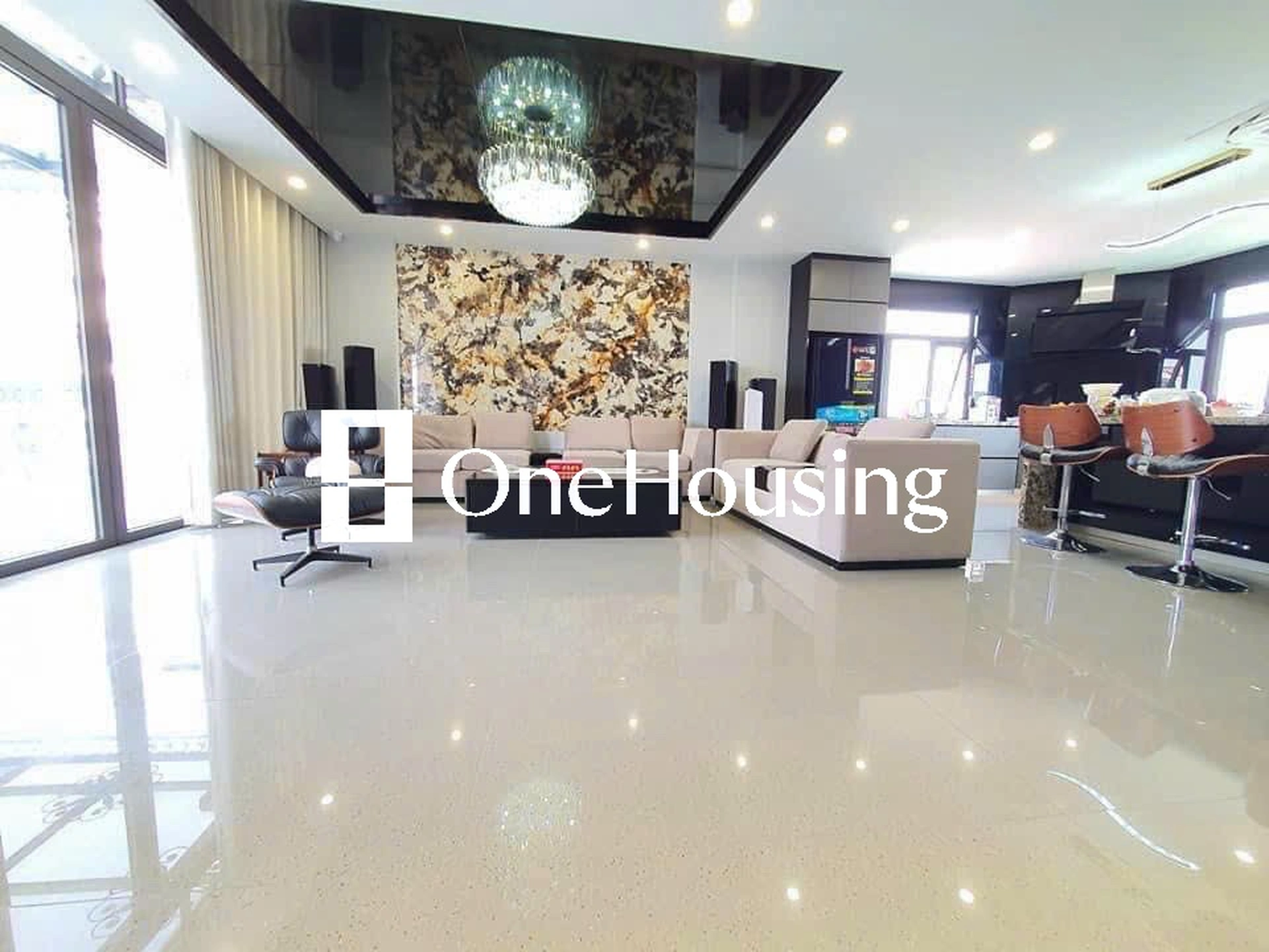 Nhà mặt phố Võng Thị, P. Bưởi, Q. Tây Hồ, TP. Hà Nội