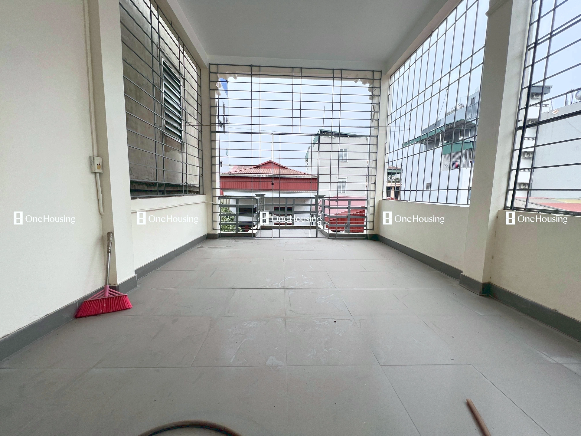 Nhà mặt ngõ cách Bát Khối (Mặt đê sông Hồng) 250m, P. Long Biên, Q. Long Biên, TP. Hà Nội