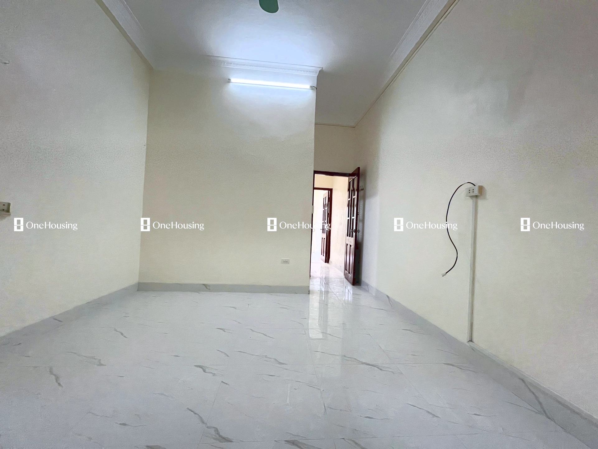 Nhà mặt ngõ cách Bát Khối (Mặt đê sông Hồng) 250m, P. Long Biên, Q. Long Biên, TP. Hà Nội