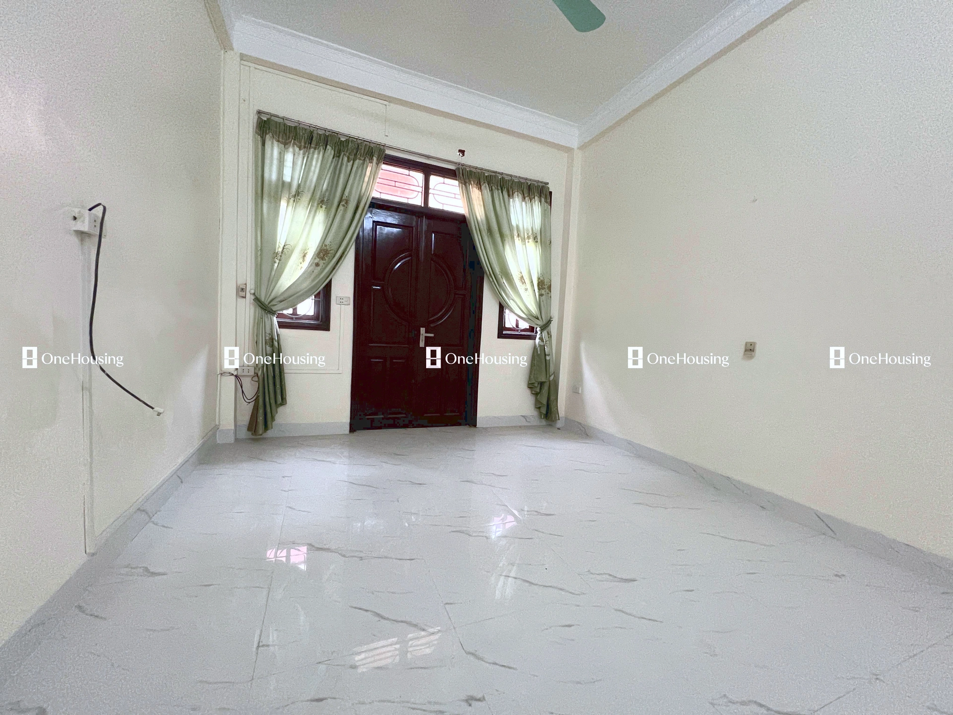 Nhà mặt ngõ cách Bát Khối (Mặt đê sông Hồng) 250m, P. Long Biên, Q. Long Biên, TP. Hà Nội