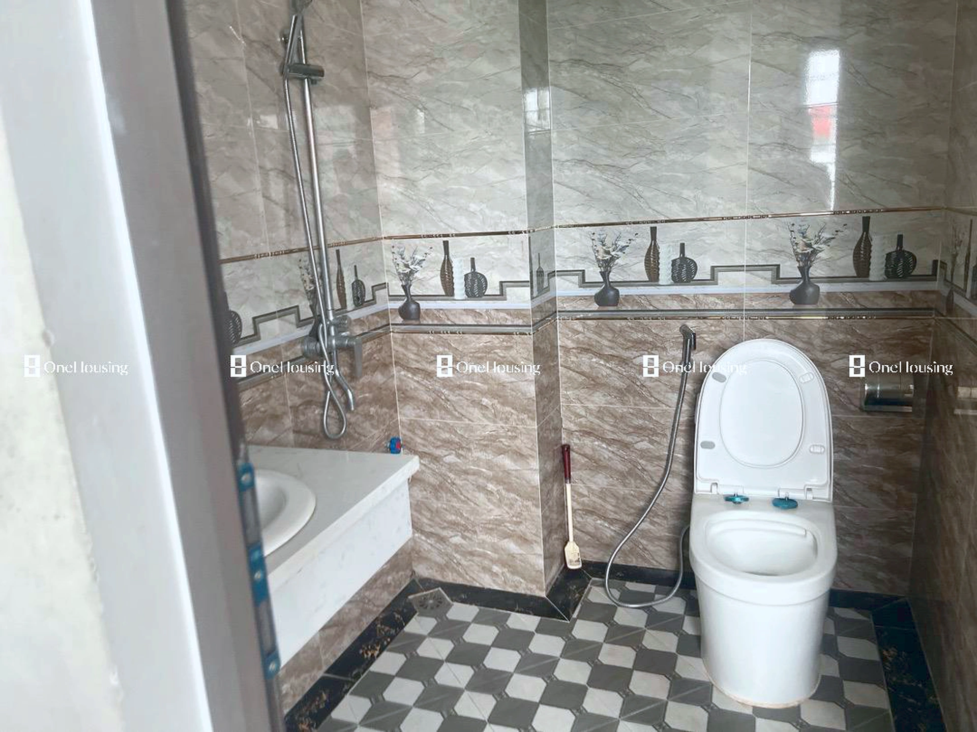 Nhà mặt ngõ cách Bát Khối (gom chân đê - trong đê) 100m, P. Thạch Bàn, Q. Long Biên, TP. Hà Nội