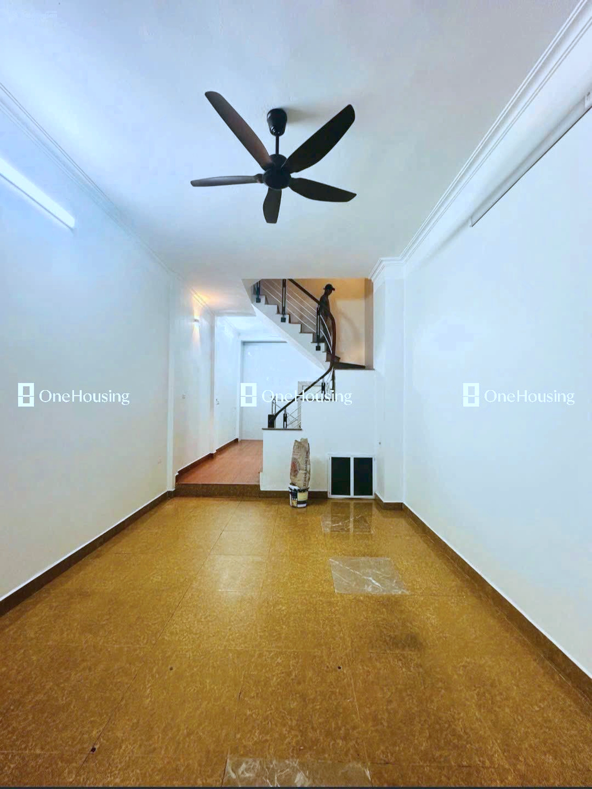 Nhà mặt ngõ cách Nguyễn Xiển 30m, P. Hạ Đình, Q. Thanh Xuân, TP. Hà Nội