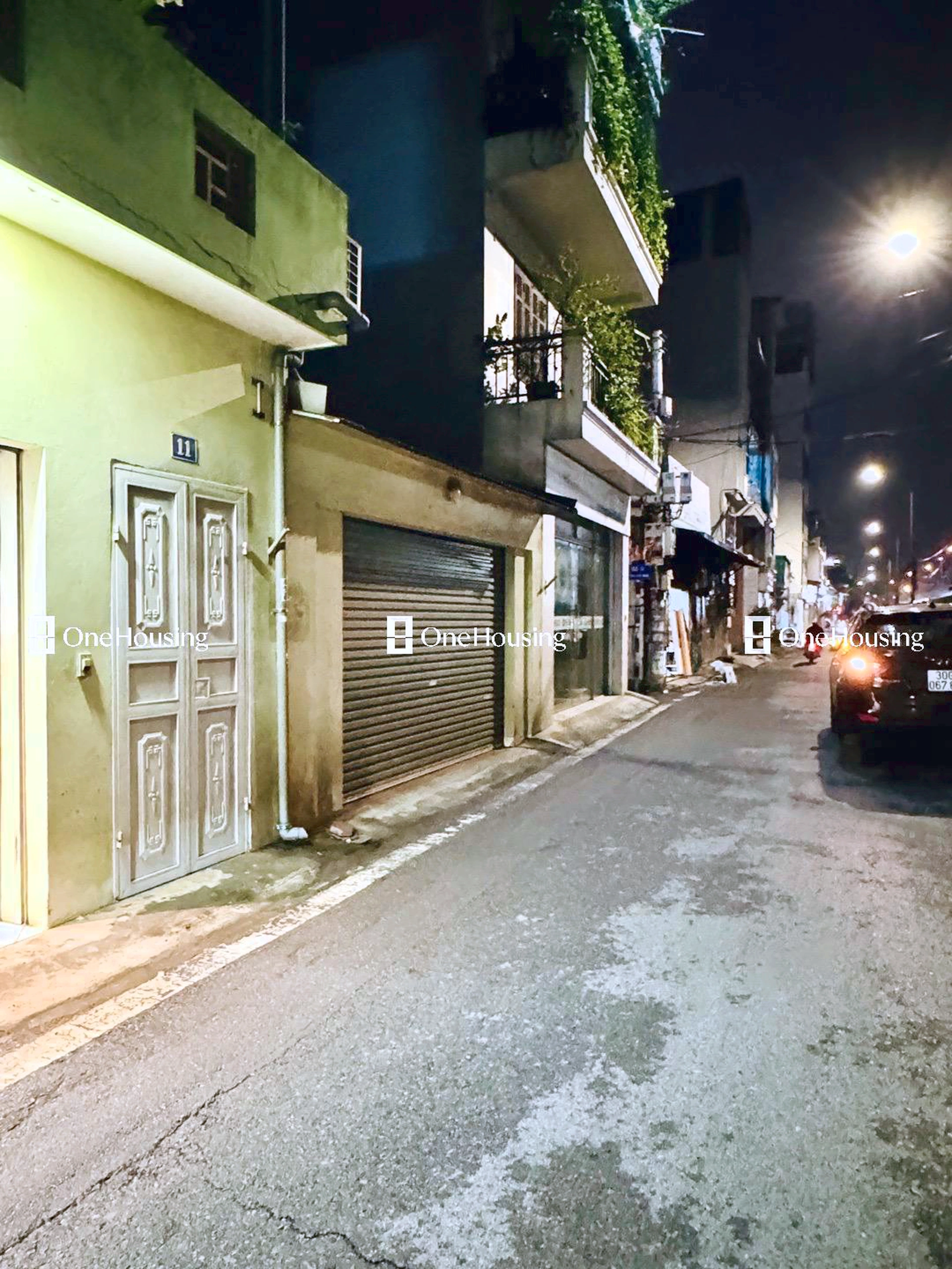 Đất nền cách Bát Khối (Mặt đê sông Hồng) 20m, P. Long Biên, Q. Long Biên, TP. Hà Nội