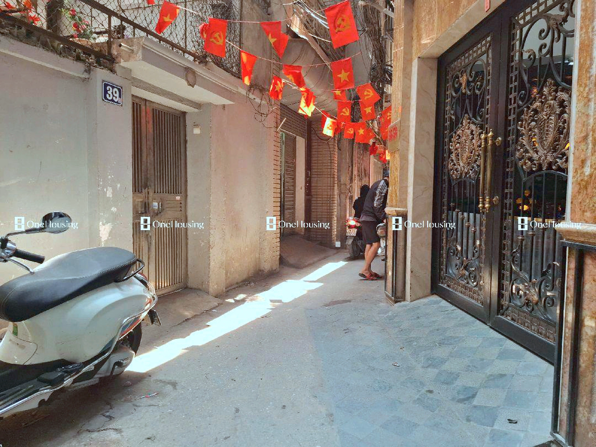 Nhà mặt ngõ cách Nguyễn Lương Bằng 40m, P. Nam Đồng, Q. Đống Đa, TP. Hà Nội