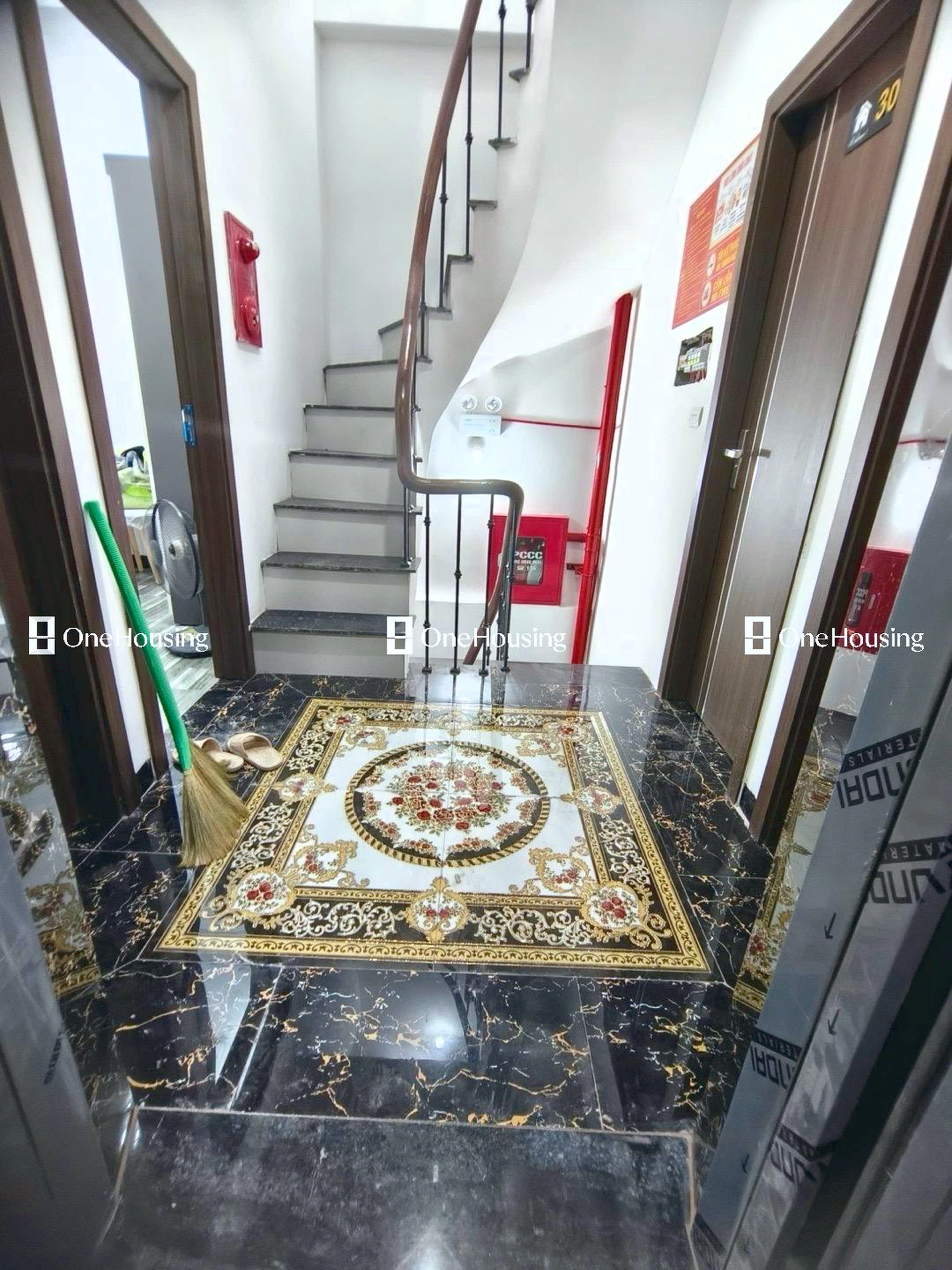 Nhà mặt ngõ cách Đường Phú Diễn 100m, P. Phú Diễn, Q. Bắc Từ Liêm, TP. Hà Nội