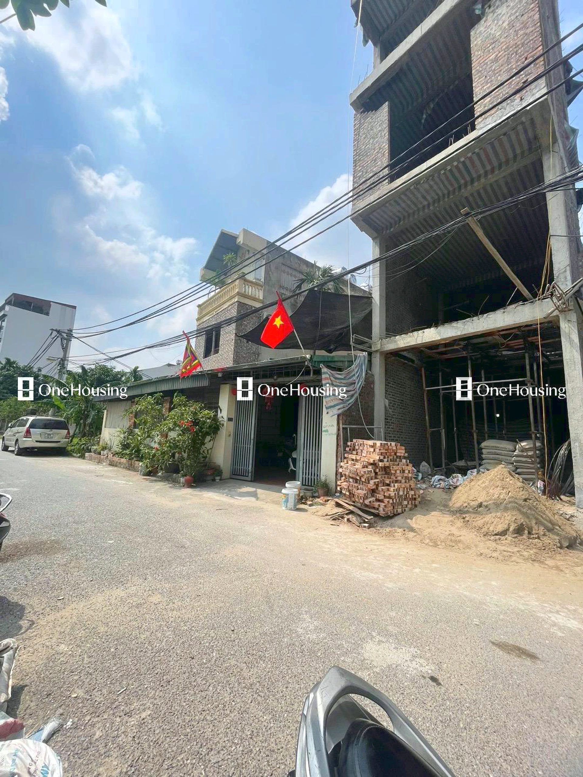 Nhà mặt phố Bát Khối, P. Thạch Bàn, Q. Long Biên, TP. Hà Nội