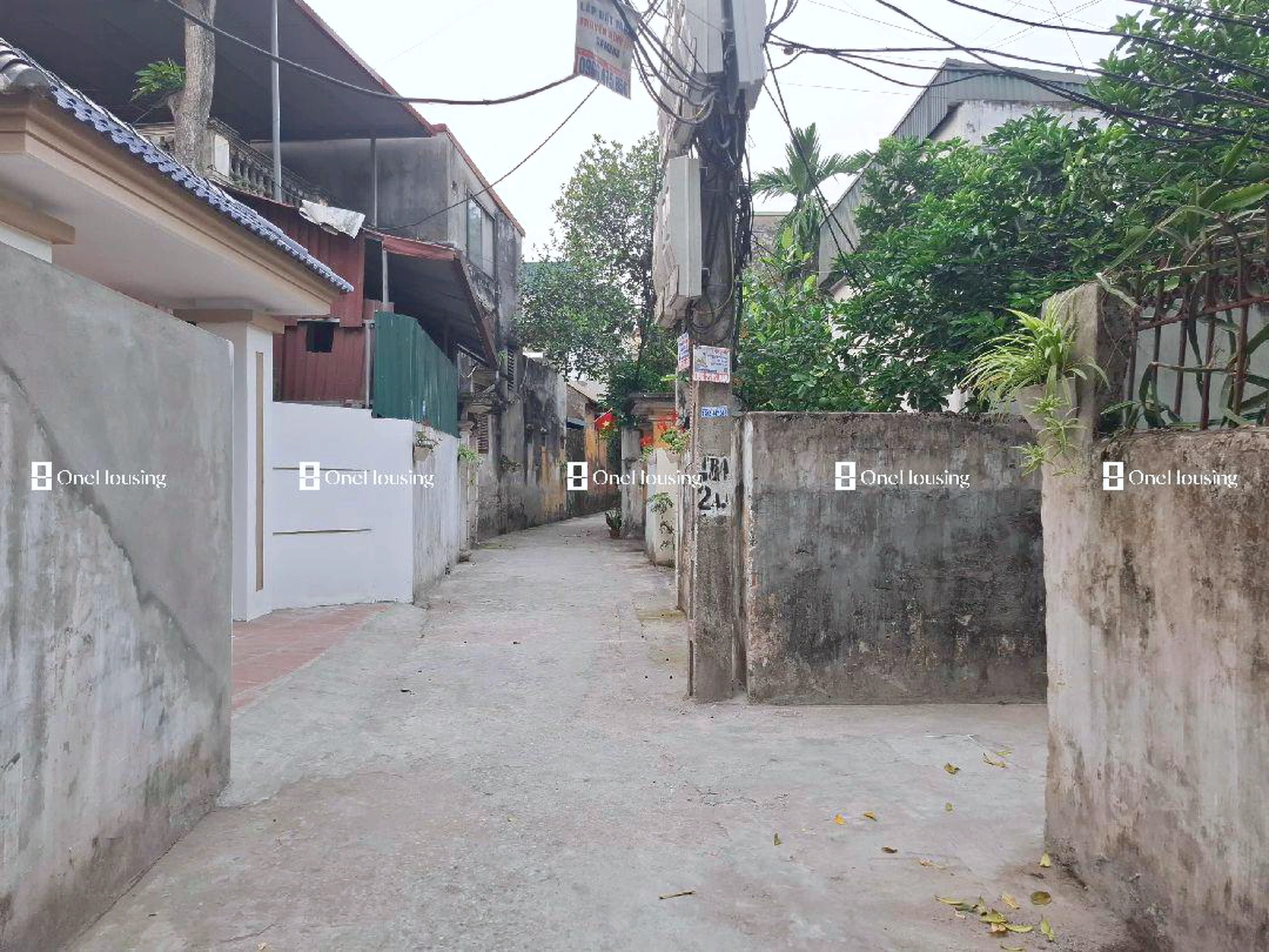 Nhà mặt ngõ cách Nguyễn Văn Linh 30m, P. Long Biên, Q. Long Biên, TP. Hà Nội