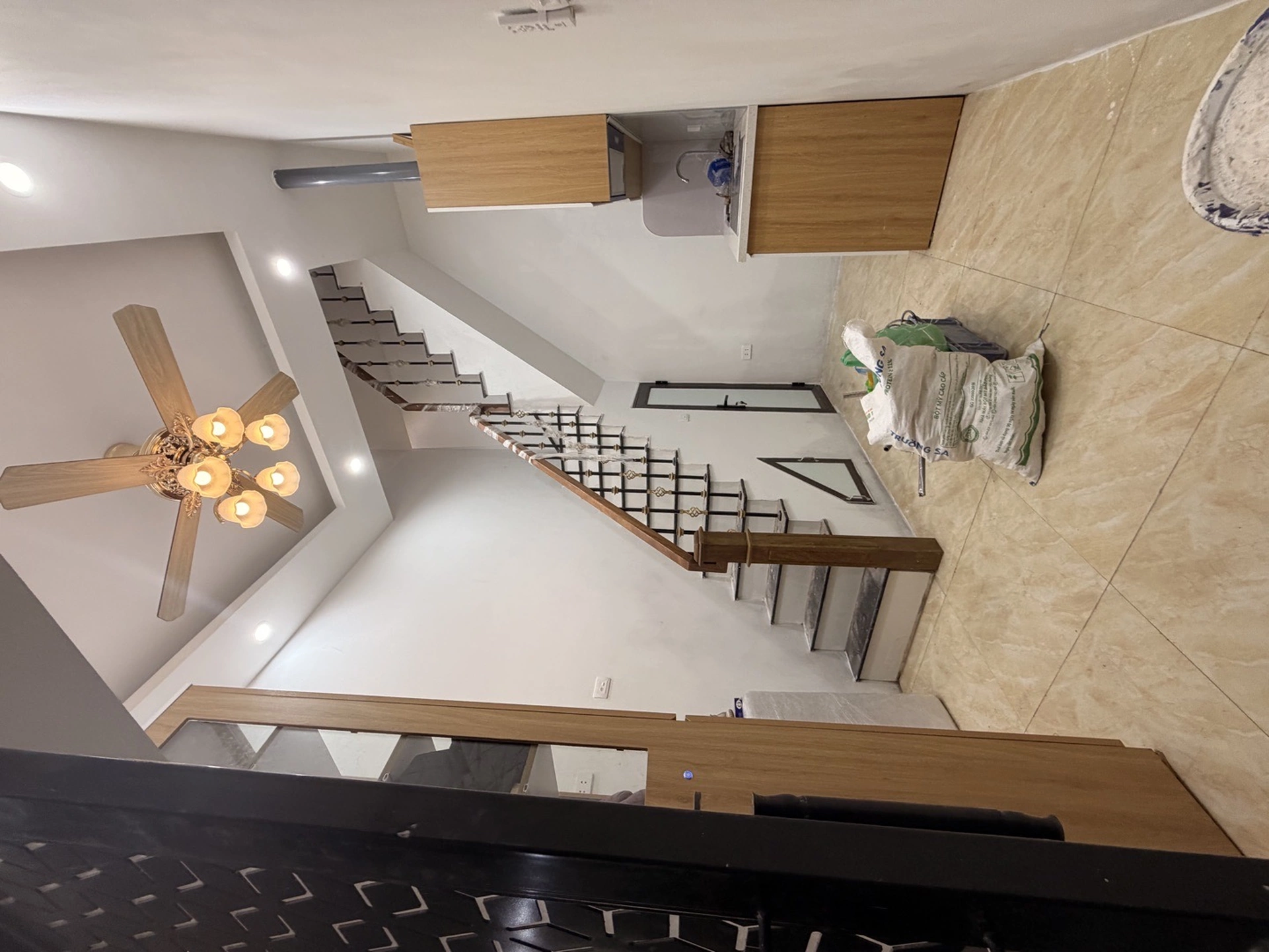 Nhà mặt ngõ cách Nguyễn Như Đổ 80m, P. Văn Miếu, Q. Đống Đa, TP. Hà Nội