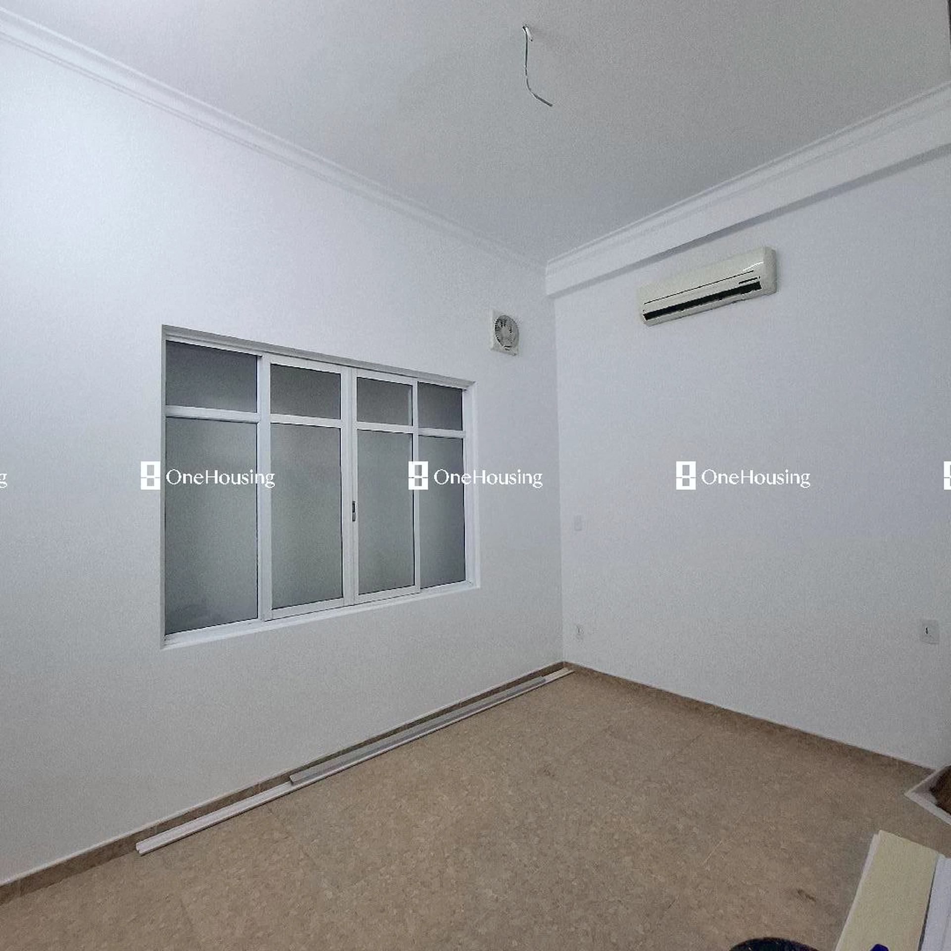 Nhà mặt ngõ cách Nguyễn Ngọc Vũ 60m, P. Trung Hòa, Q. Cầu Giấy, TP. Hà Nội