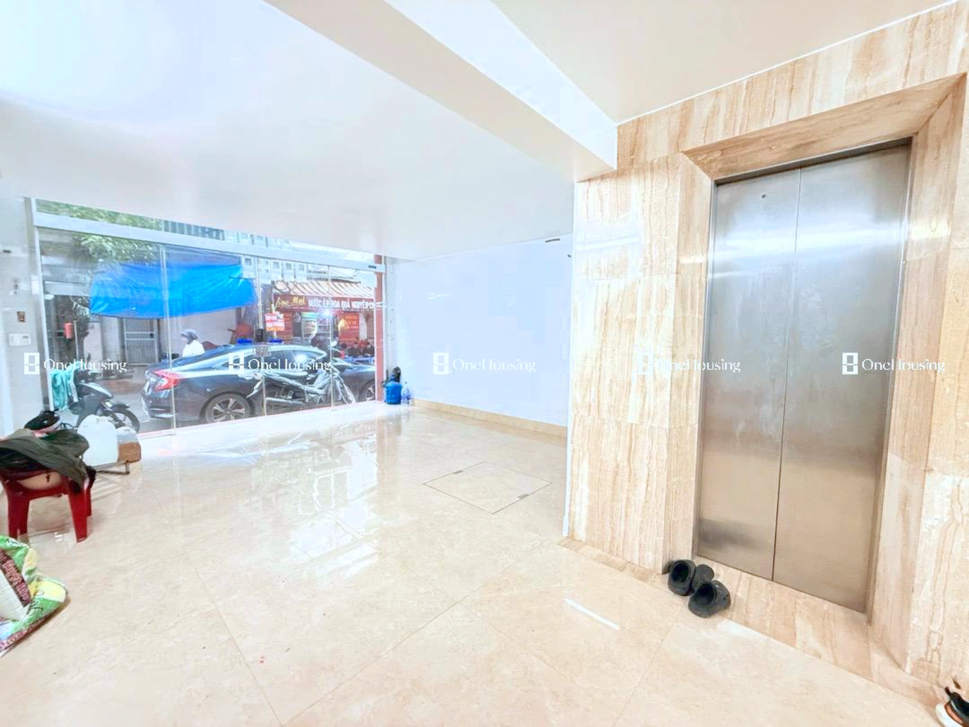 Nhà mặt phố Đồng Bát, P. Mỹ Đình 2, Q. Nam Từ Liêm, TP. Hà Nội