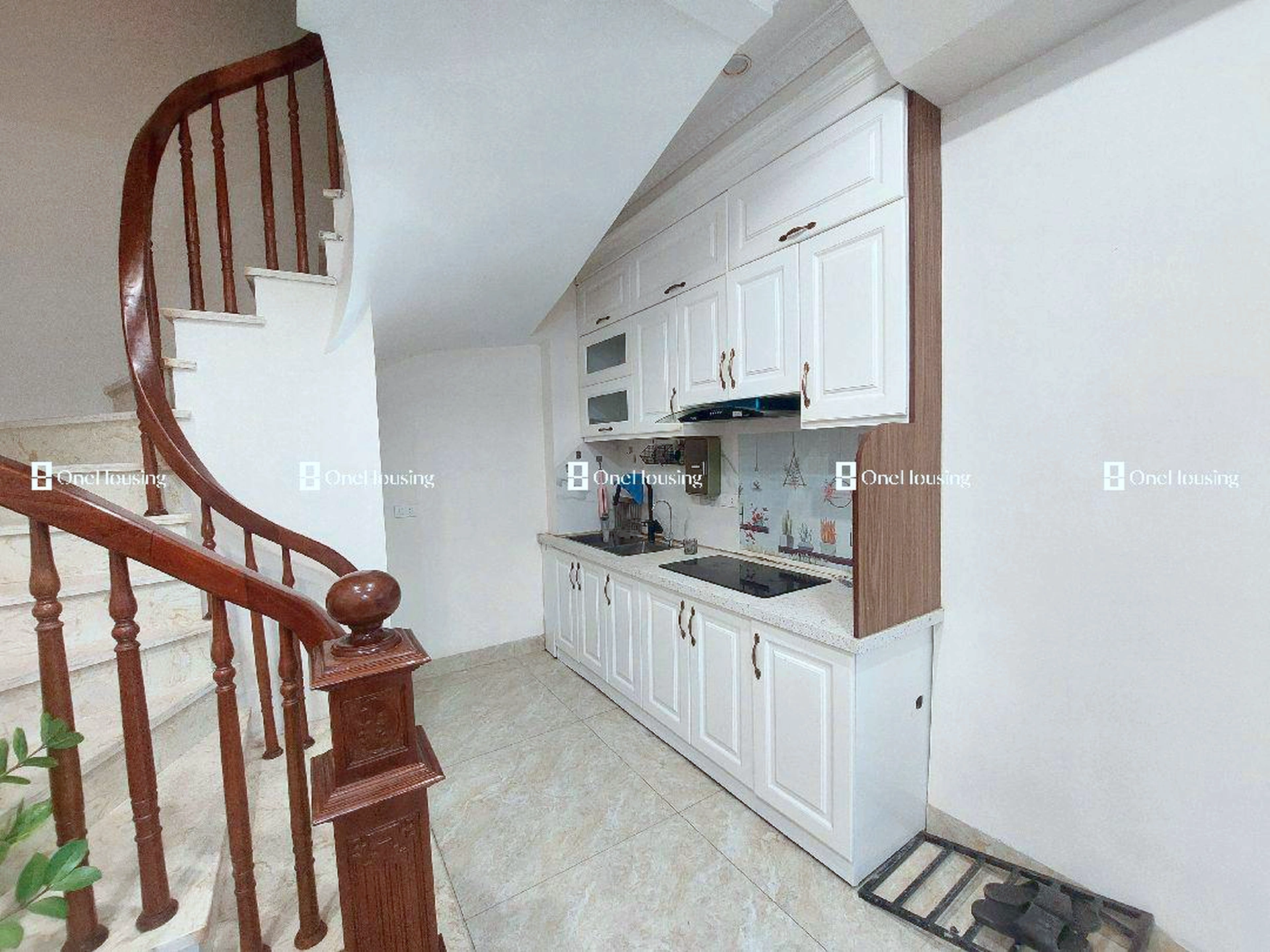 Nhà mặt ngõ cách Ngọc Thụy (mặt đê và đường gom chân đê) 100m, P. Ngọc Thụy, Q. Long Biên, TP. Hà Nội