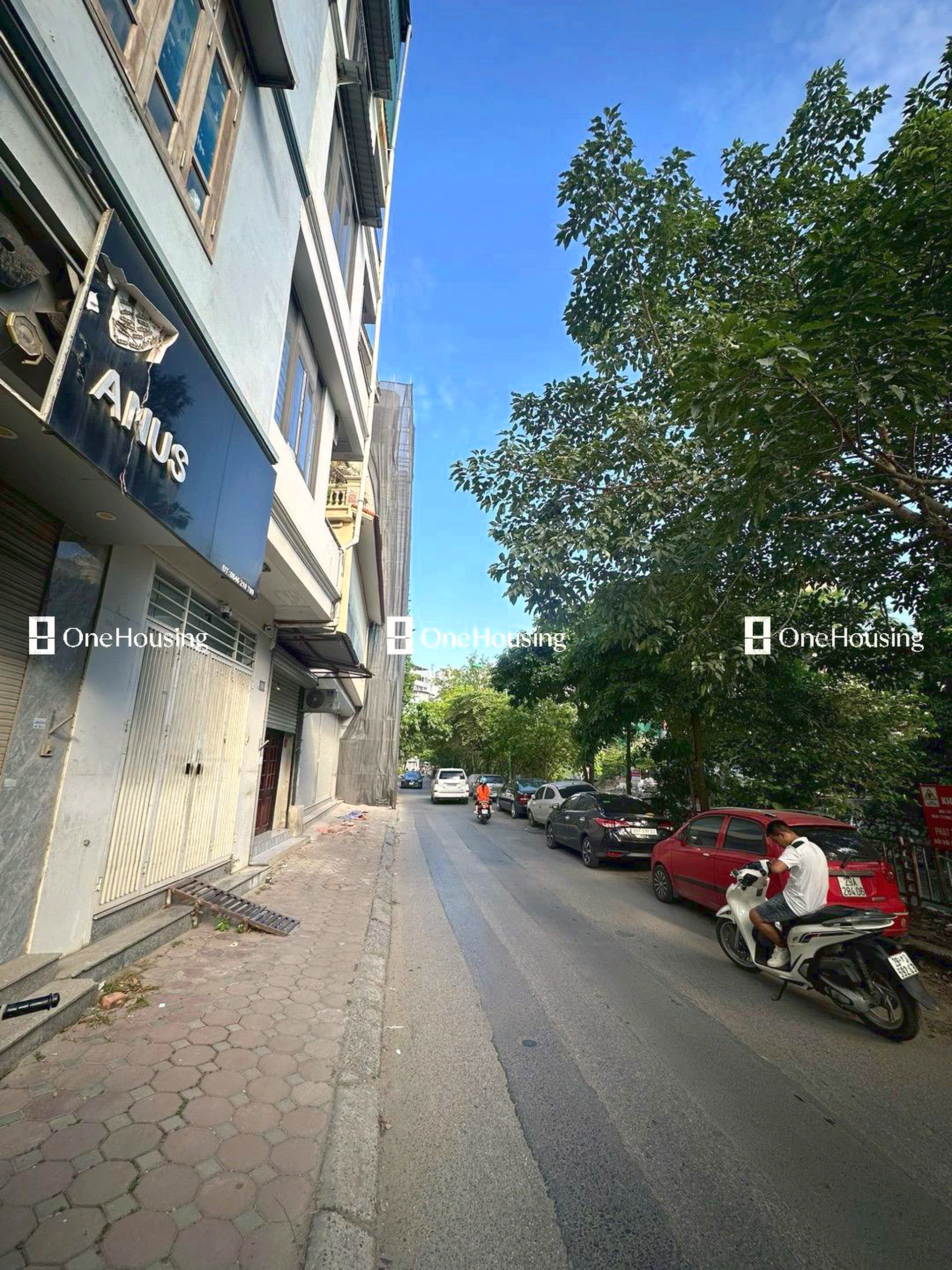 Nhà mặt phố Đông Tác, P. Phương Mai, Q. Đống Đa, TP. Hà Nội
