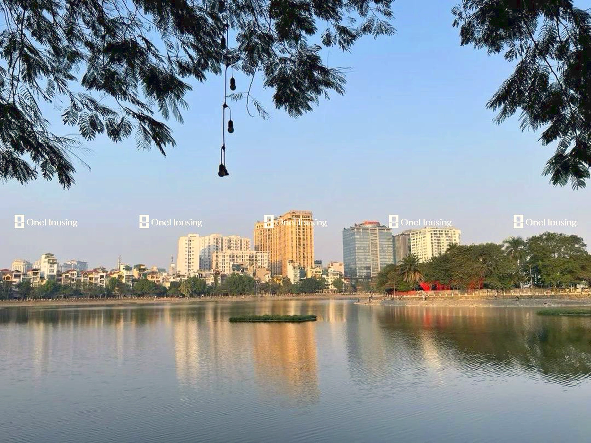 Nhà mặt phố Đặng Tiến Đông, P. Ô Chợ Dừa, Q. Đống Đa, TP. Hà Nội