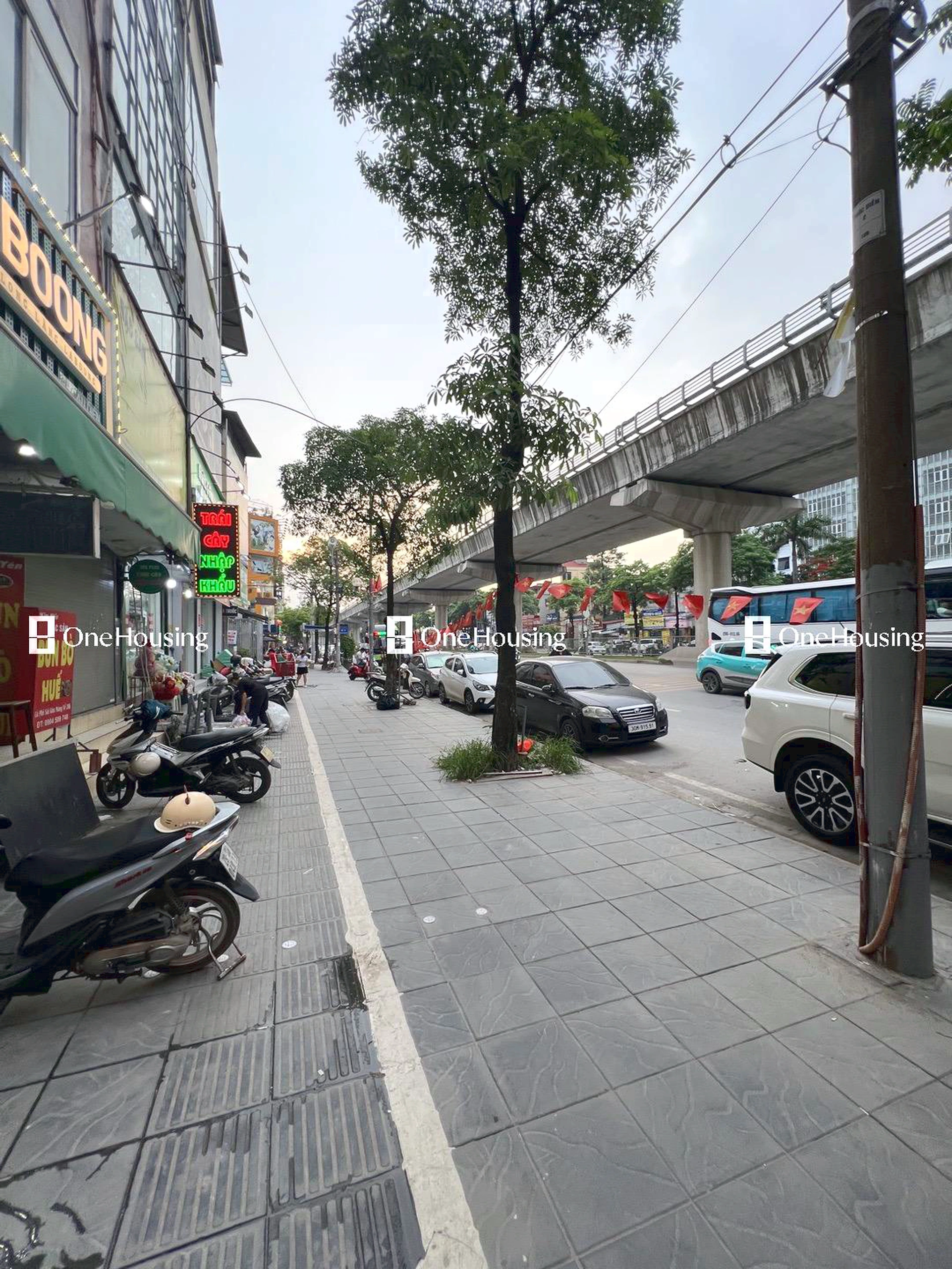 Nhà mặt phố Đường Phú Diễn, P. Phú Diễn, Q. Bắc Từ Liêm, TP. Hà Nội