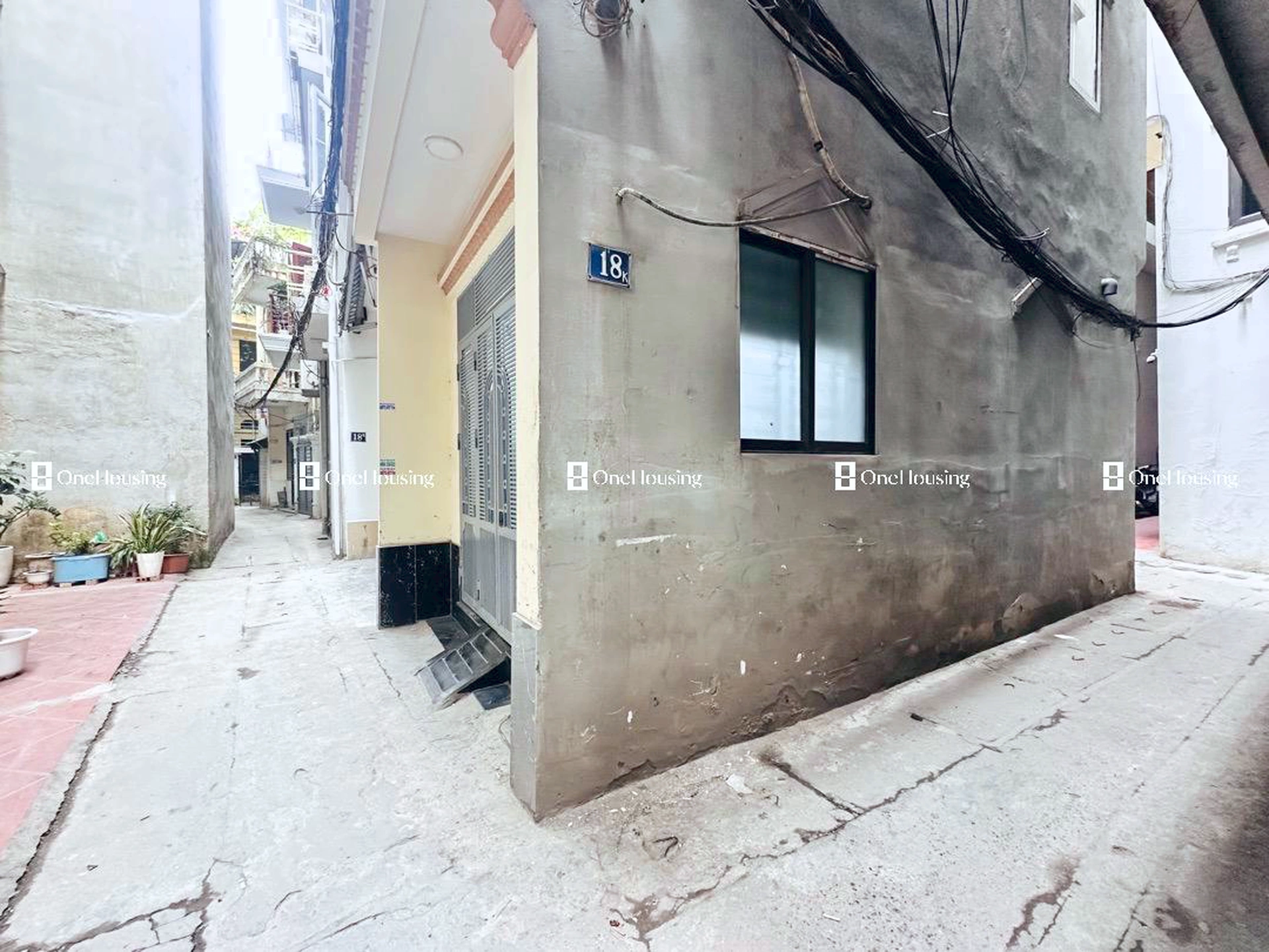 Nhà mặt ngõ cách Hoàng Hoa Thám 80m, P. Đội Cấn, Q. Ba Đình, TP. Hà Nội