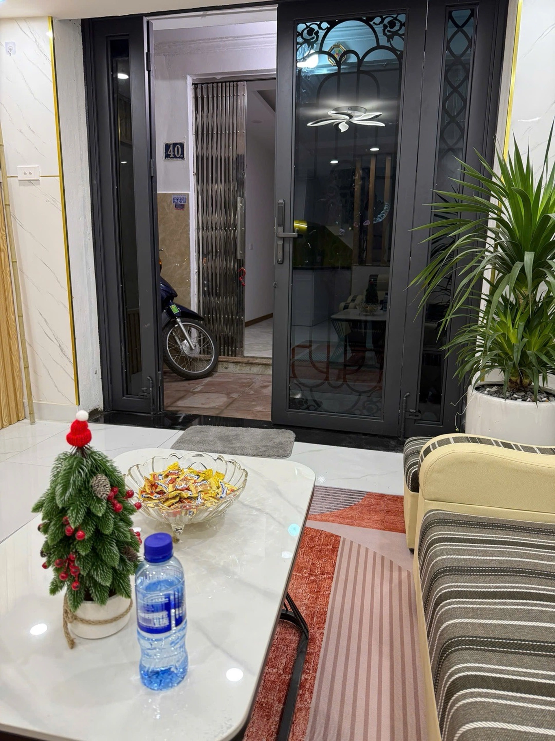 Nhà mặt ngõ cách Tôn Đức Thắng 150m, P. Văn Chương, Q. Đống Đa, TP. Hà Nội