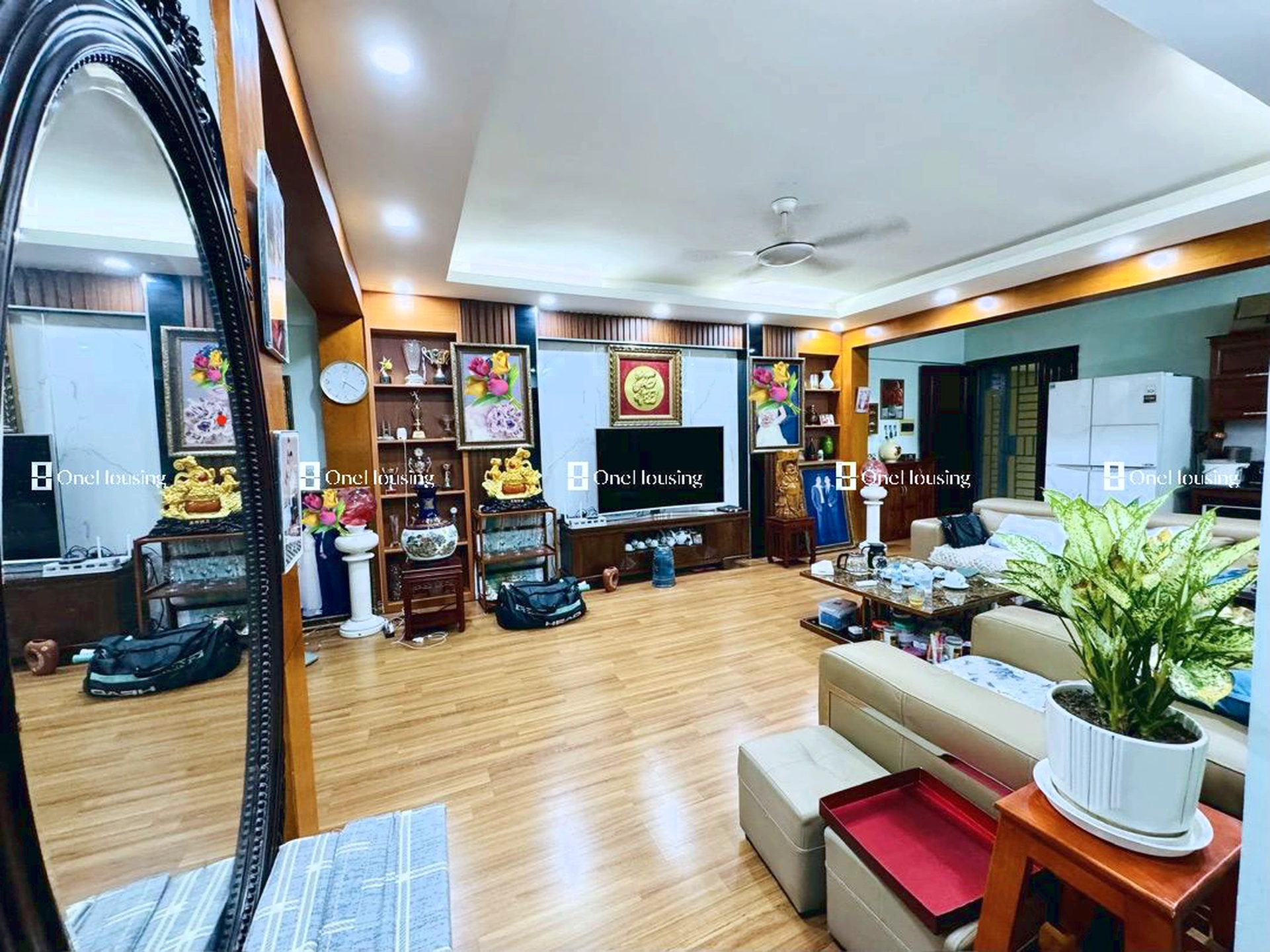 Nhà mặt phố Nguyễn Cao Luyện, P. Việt Hưng, Q. Long Biên, TP. Hà Nội