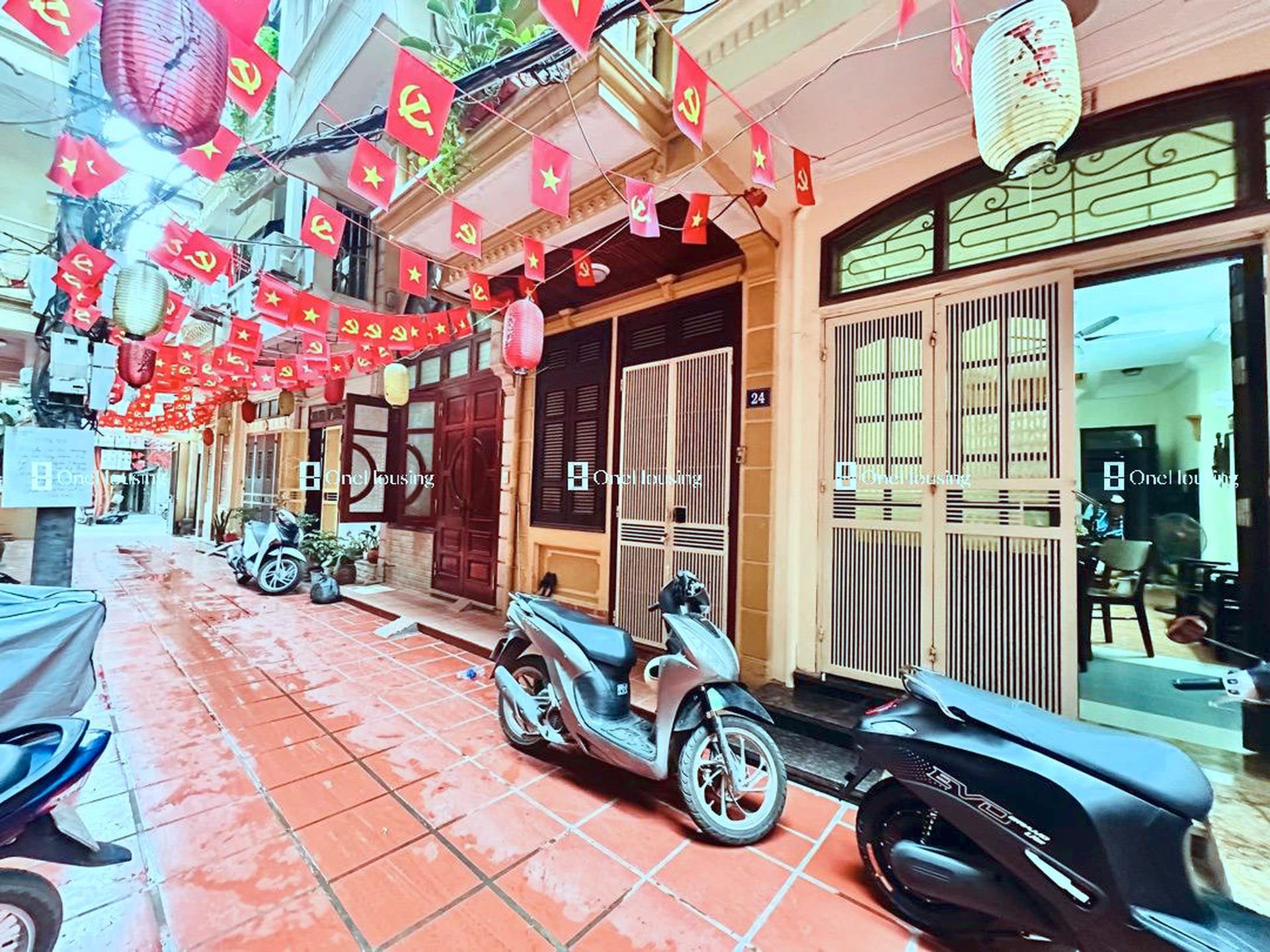 Nhà mặt ngõ cách Ngô Tất Tố 50m, P. Văn Miếu, Q. Đống Đa, TP. Hà Nội