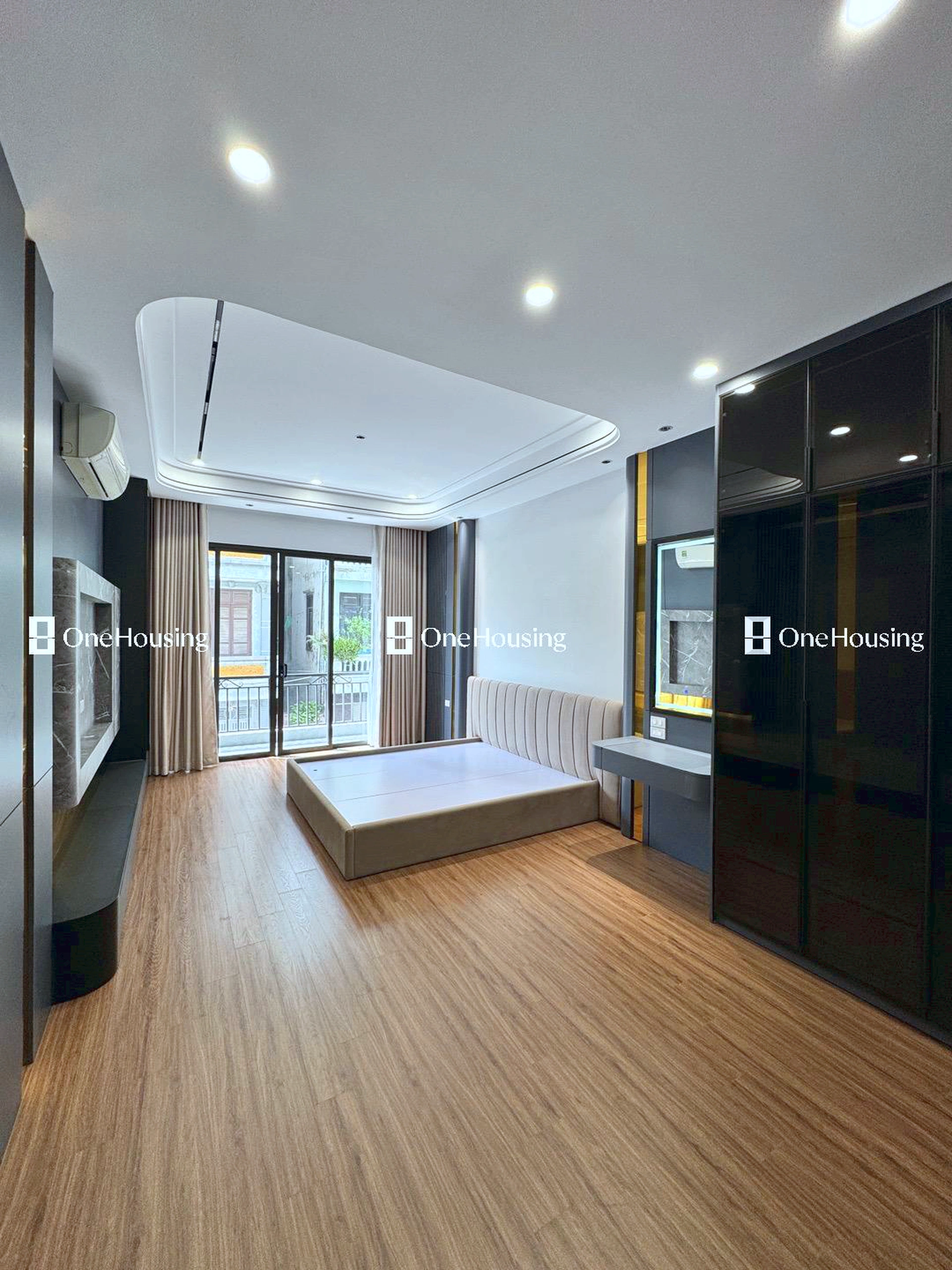 Nhà mặt ngõ cách Thanh Am 20m, P. Việt Hưng, Q. Long Biên, TP. Hà Nội
