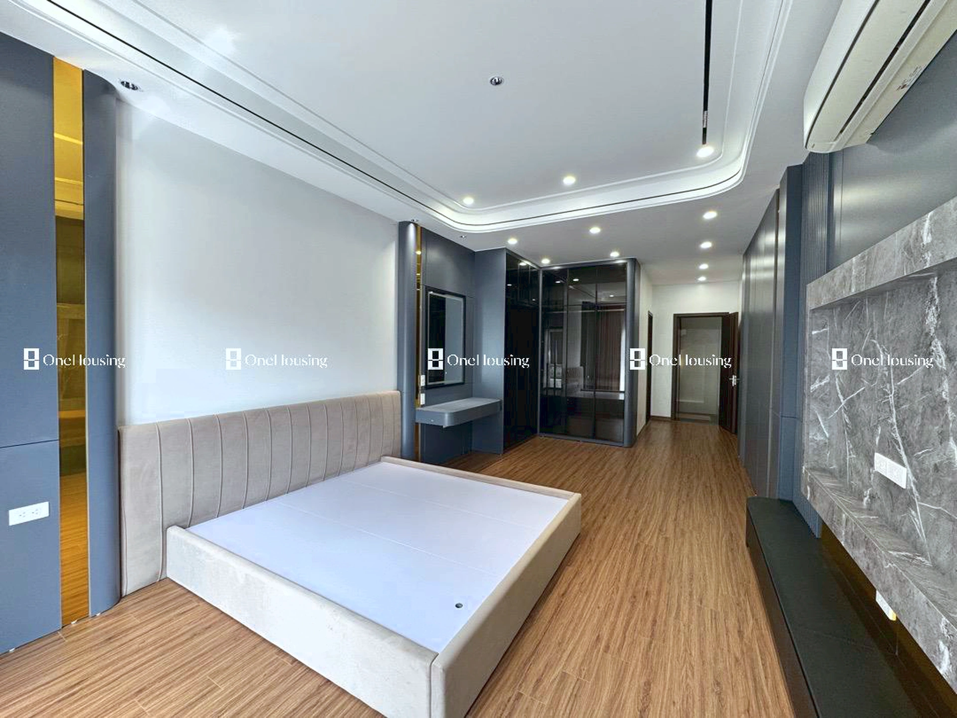 Nhà mặt ngõ cách Thanh Am 20m, P. Việt Hưng, Q. Long Biên, TP. Hà Nội