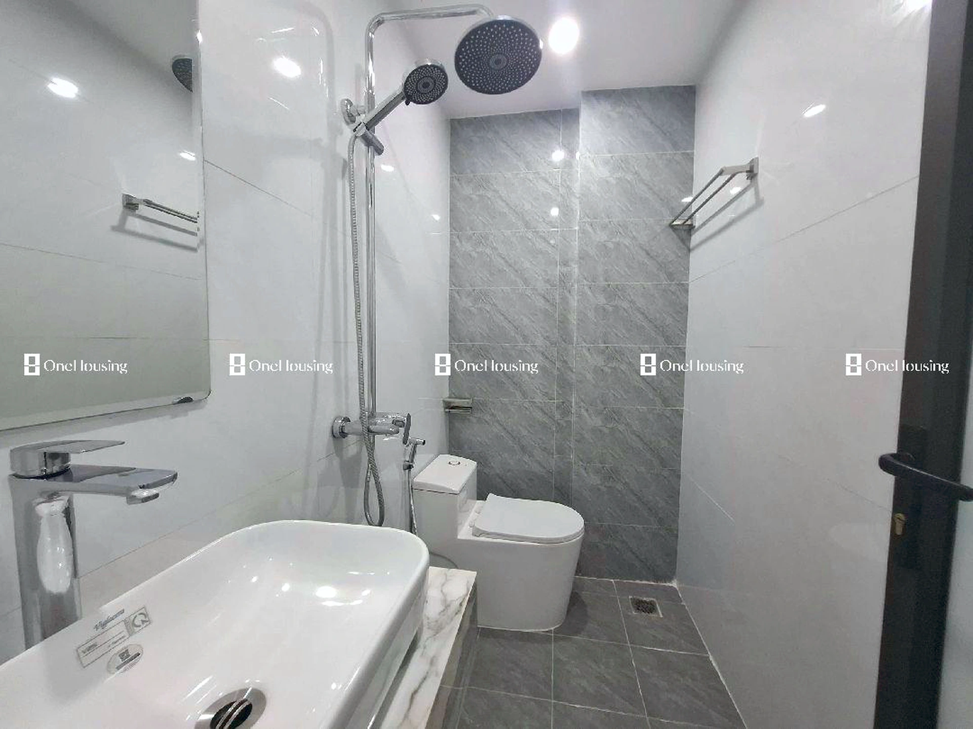 Nhà mặt ngõ cách Trần Quốc Vượng 50m, P. Dịch Vọng Hậu, Q. Cầu Giấy, TP. Hà Nội