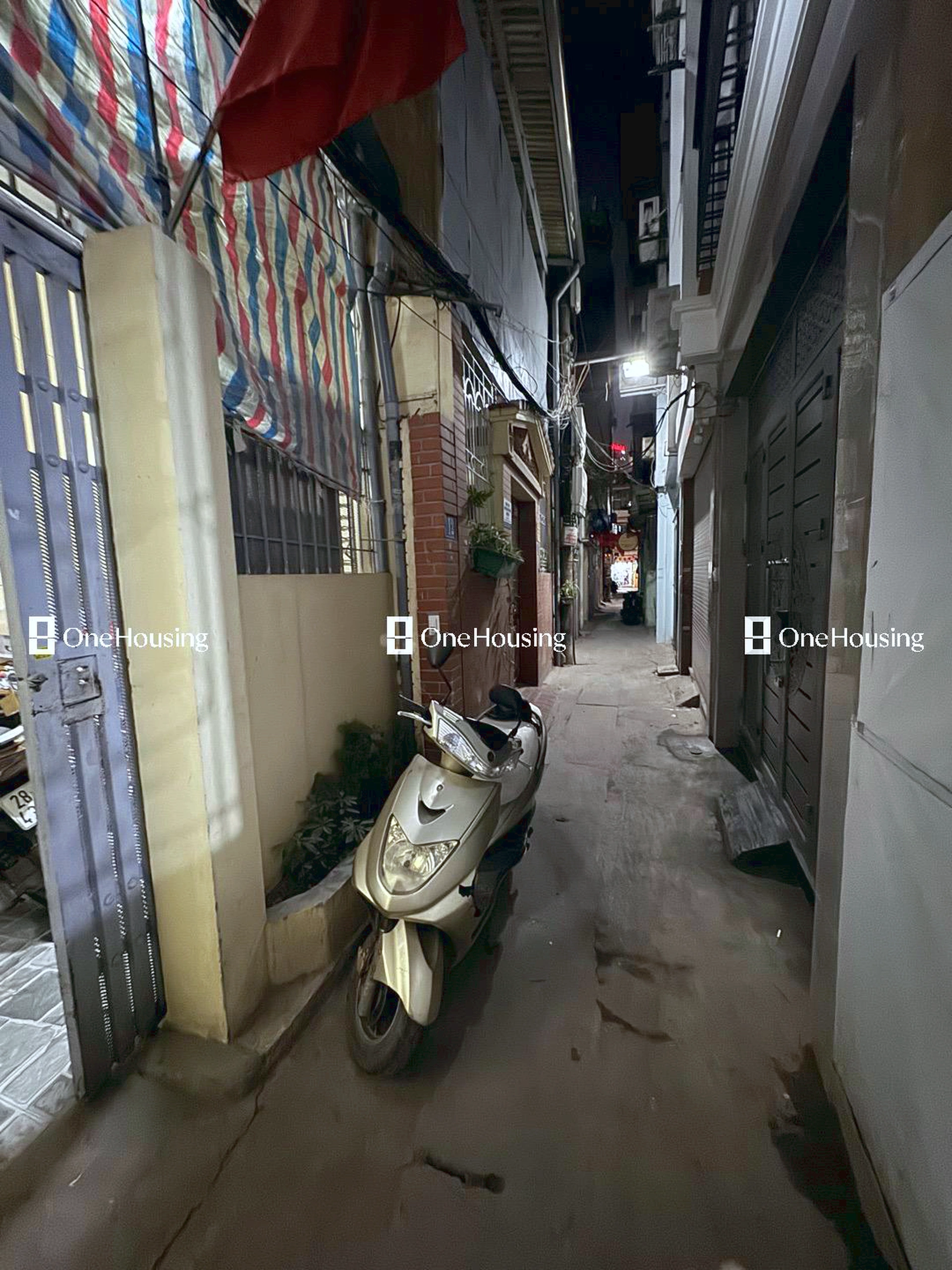 Nhà mặt ngõ cách Yên Hòa 10m, P. Yên Hòa, Q. Cầu Giấy, TP. Hà Nội