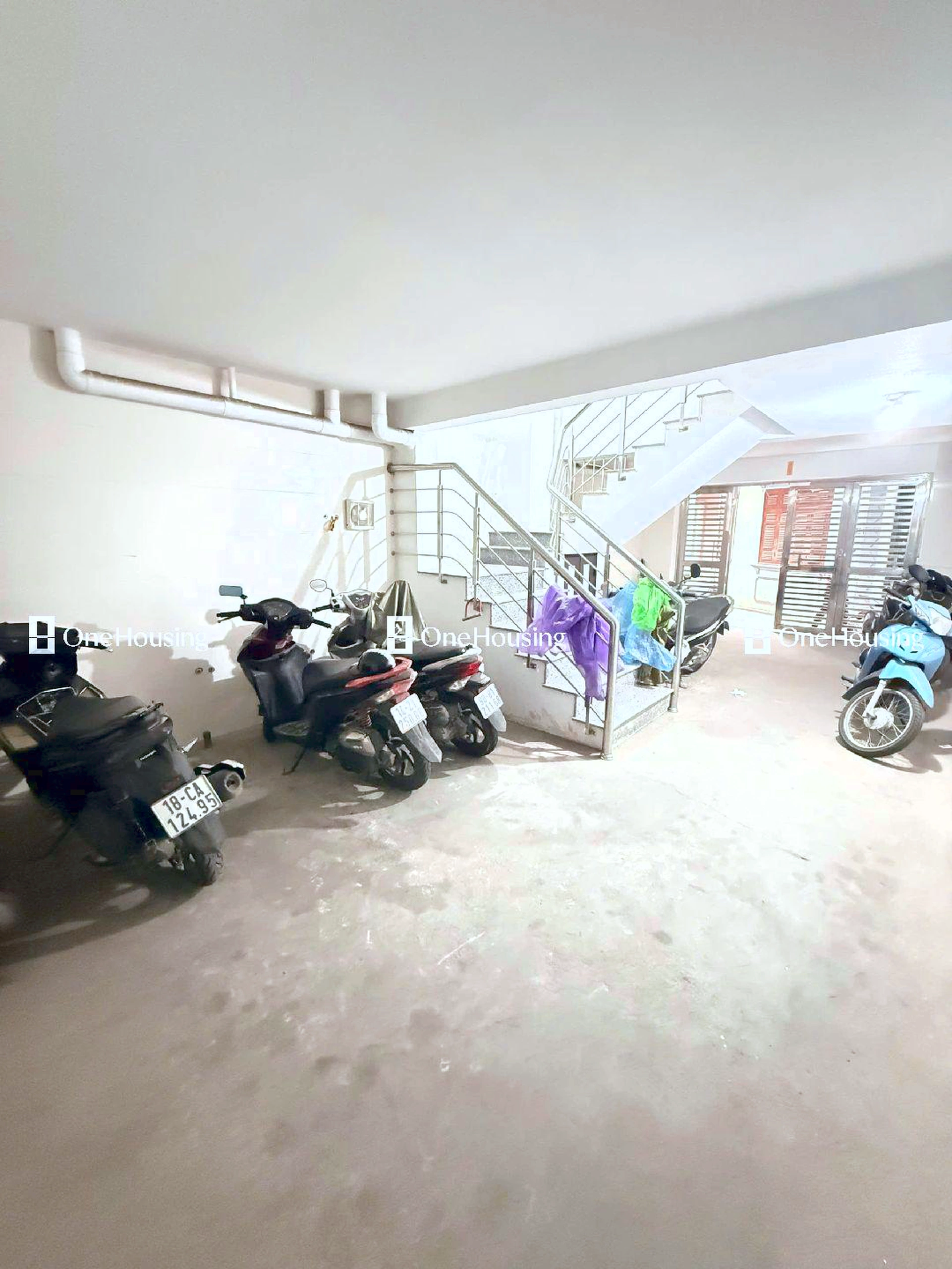 Nhà mặt ngõ cách Đường Phú Diễn 100m, P. Phú Diễn, Q. Bắc Từ Liêm, TP. Hà Nội