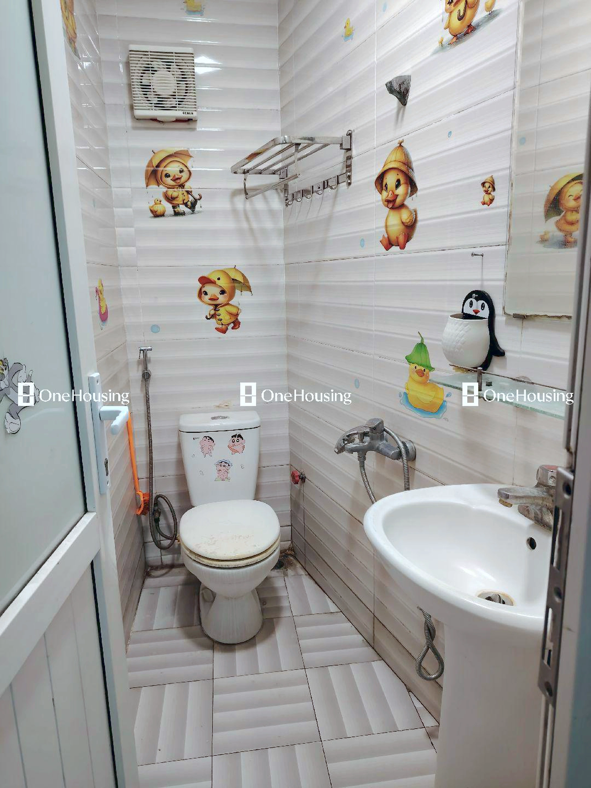 Nhà mặt ngõ cách Bồ Đề 16m, P. Bồ Đề, Q. Long Biên, TP. Hà Nội