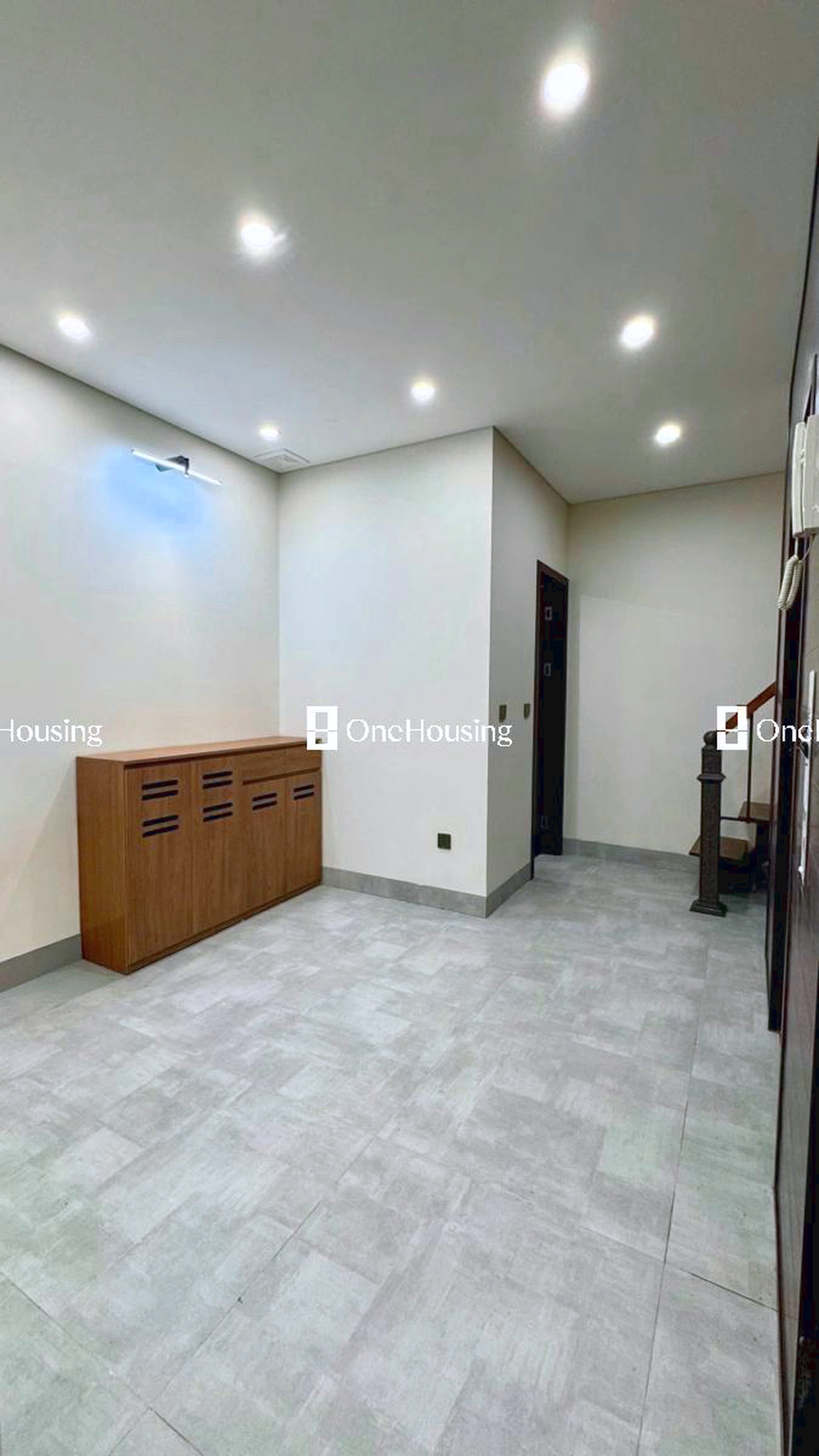 Nhà mặt ngõ cách Nguyễn Khánh Toàn 80m, P. Nghĩa Đô, Q. Cầu Giấy, TP. Hà Nội