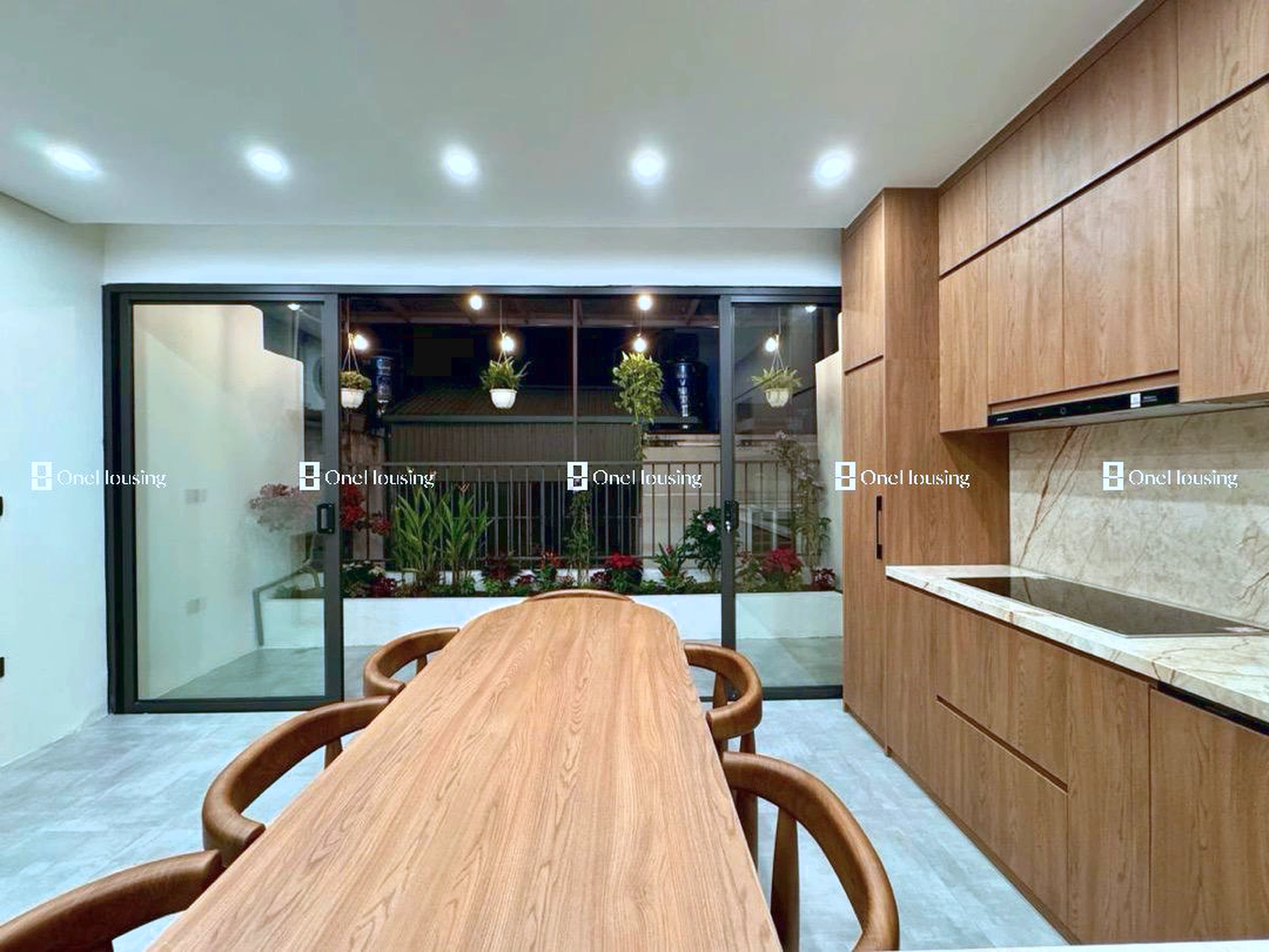 Nhà mặt ngõ cách Nguyễn Khánh Toàn 80m, P. Nghĩa Đô, Q. Cầu Giấy, TP. Hà Nội