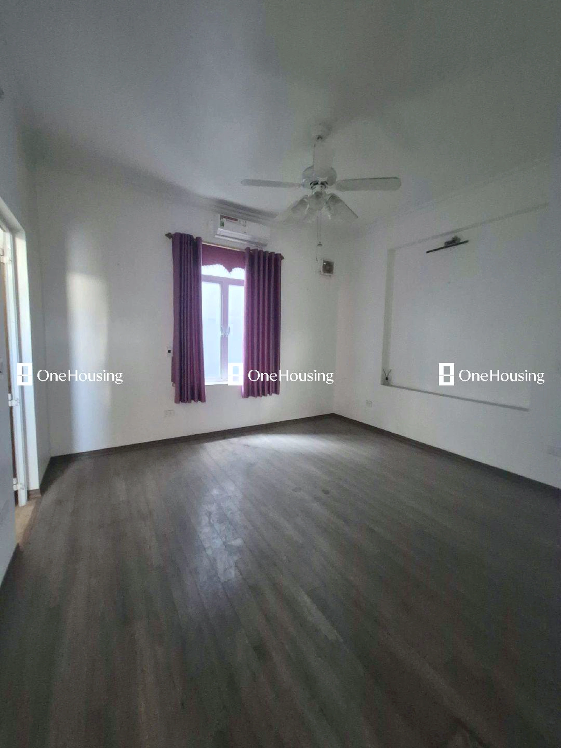 Nhà mặt ngõ cách Ngọc Thụy (mặt đê và đường gom chân đê) 40m, P. Ngọc Thụy, Q. Long Biên, TP. Hà Nội