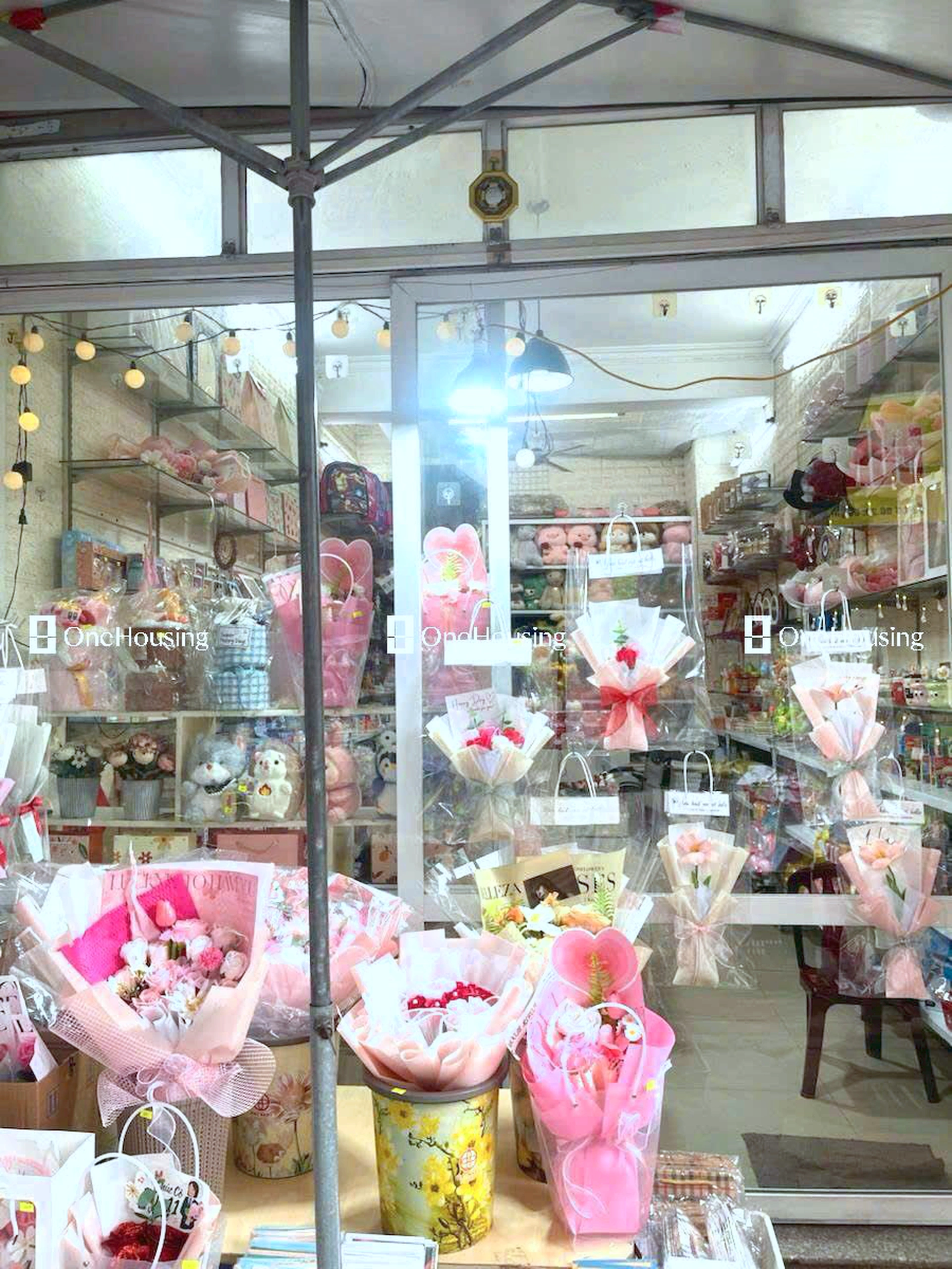 Nhà mặt phố Trần Quốc Vượng, P. Dịch Vọng, Q. Cầu Giấy, TP. Hà Nội