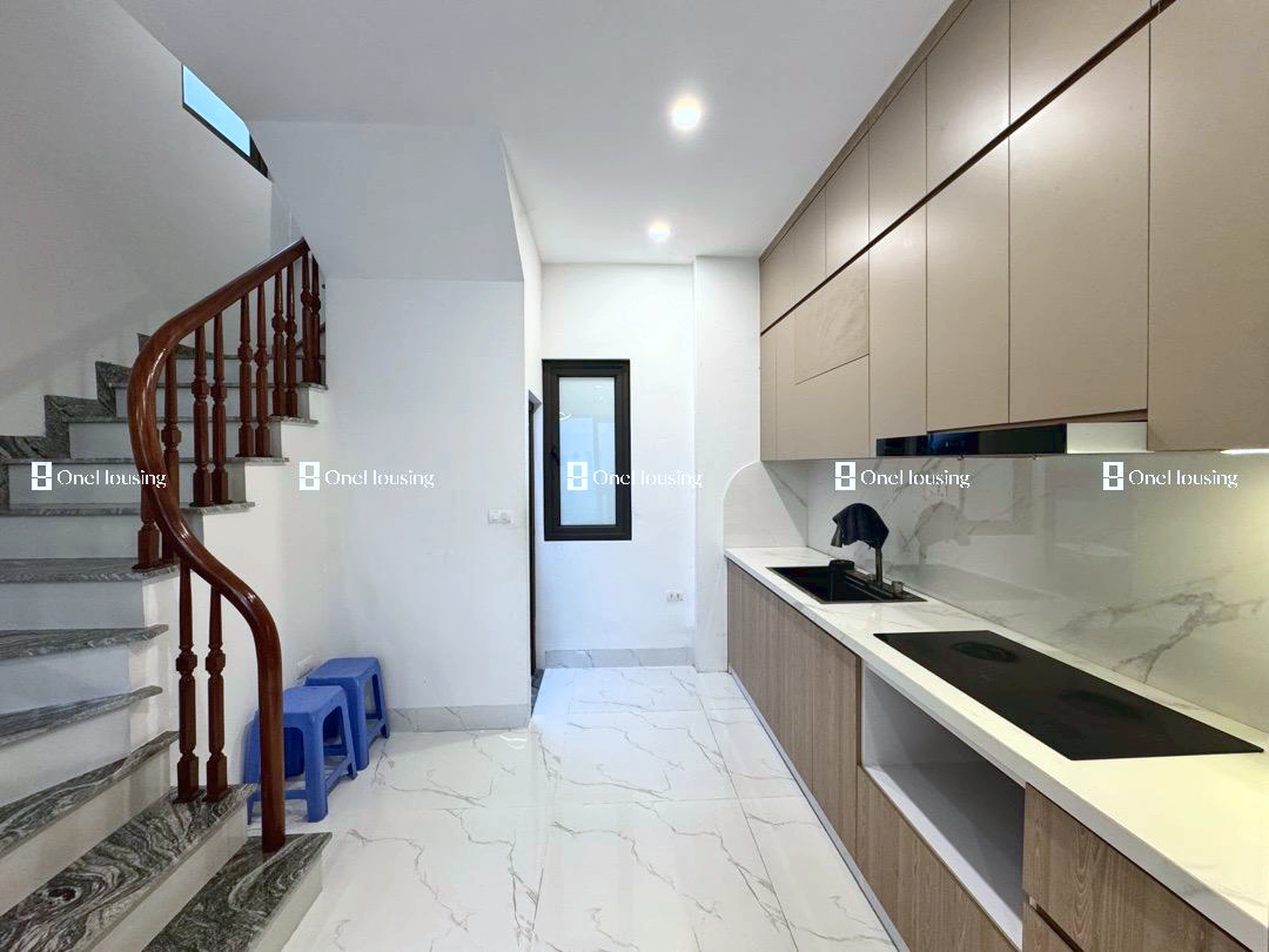 Nhà mặt ngõ cách Việt Hưng 20m, P. Việt Hưng, Q. Long Biên, TP. Hà Nội