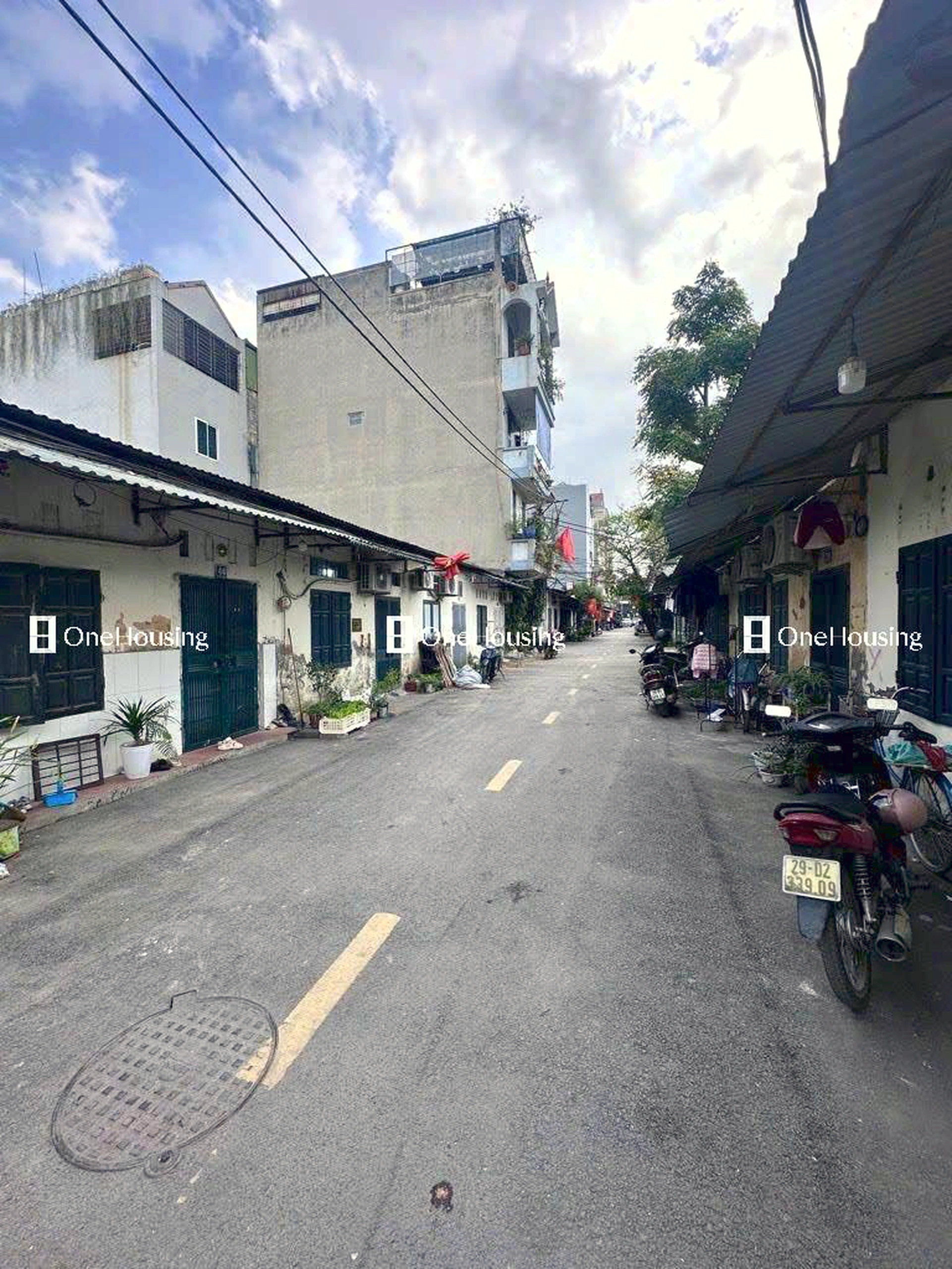 Nhà mặt ngõ cách Nguyễn Khoái 60m, P. Lĩnh Nam, Q. Hoàng Mai, TP. Hà Nội