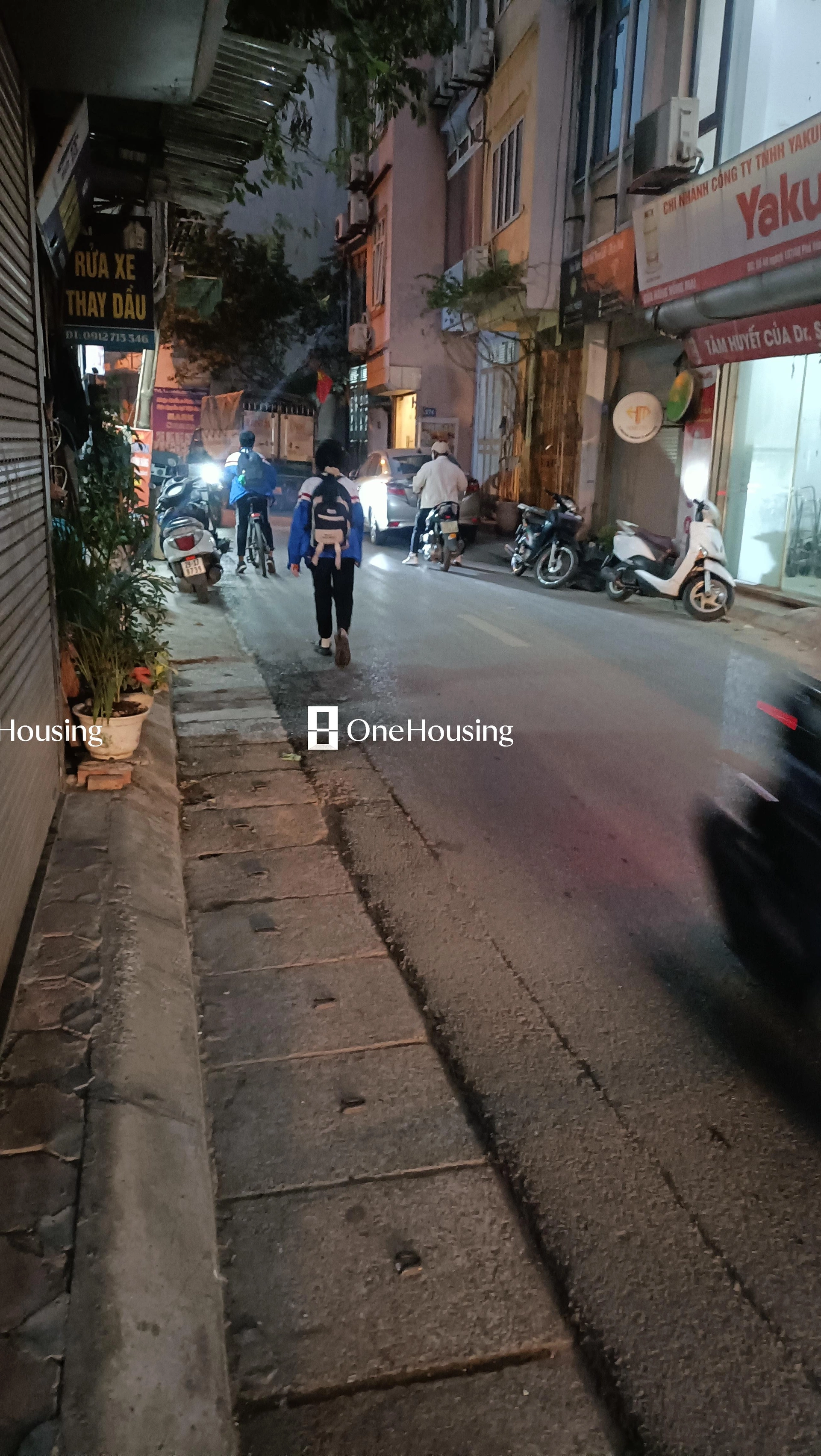 Nhà mặt phố Chùa Quỳnh, P. Quỳnh Lôi, Q. Hai Bà Trưng, TP. Hà Nội