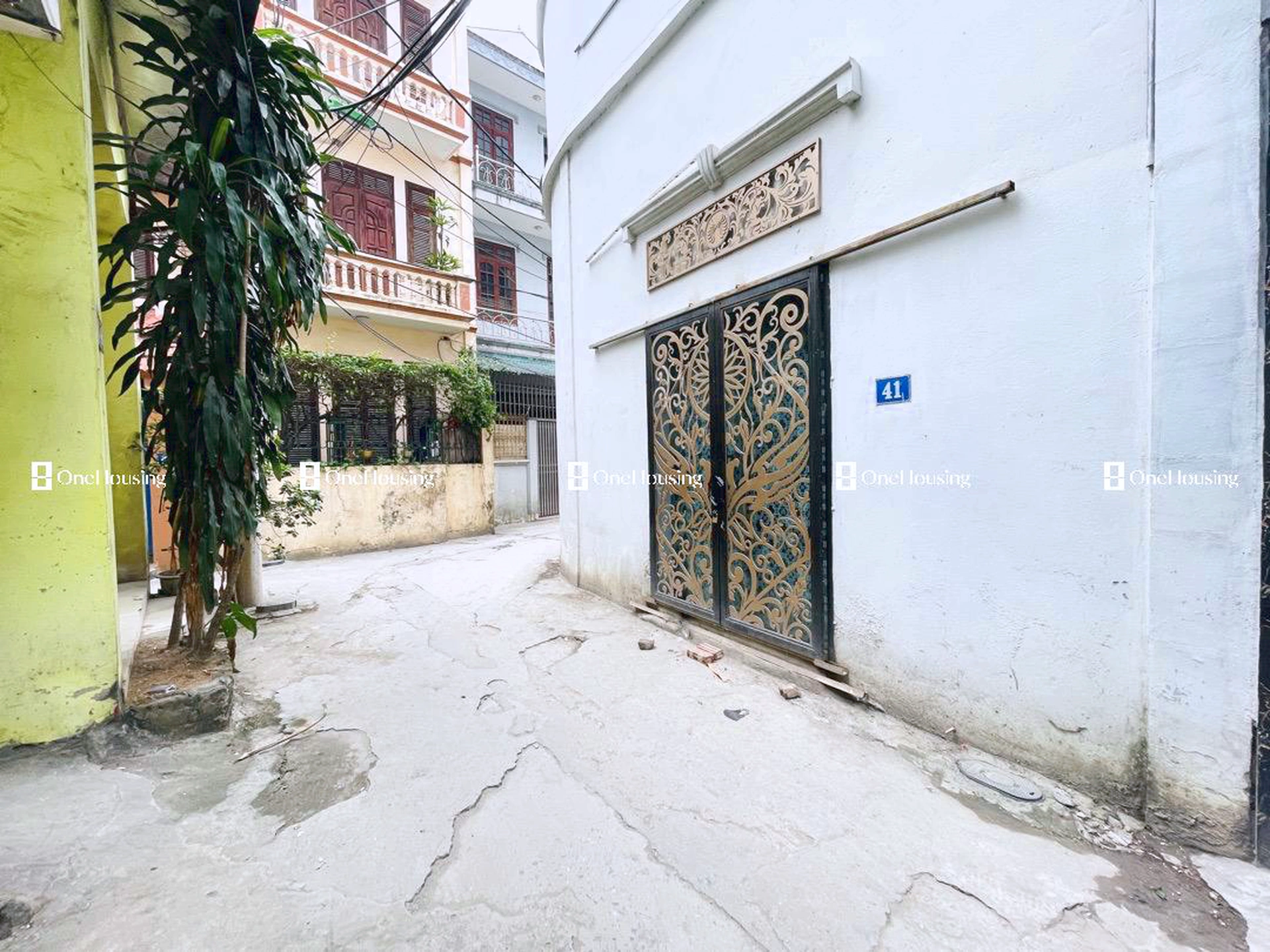 Nhà mặt ngõ cách Chùa Bụt Mọc 50m, P. Phú Diễn, Q. Bắc Từ Liêm, TP. Hà Nội