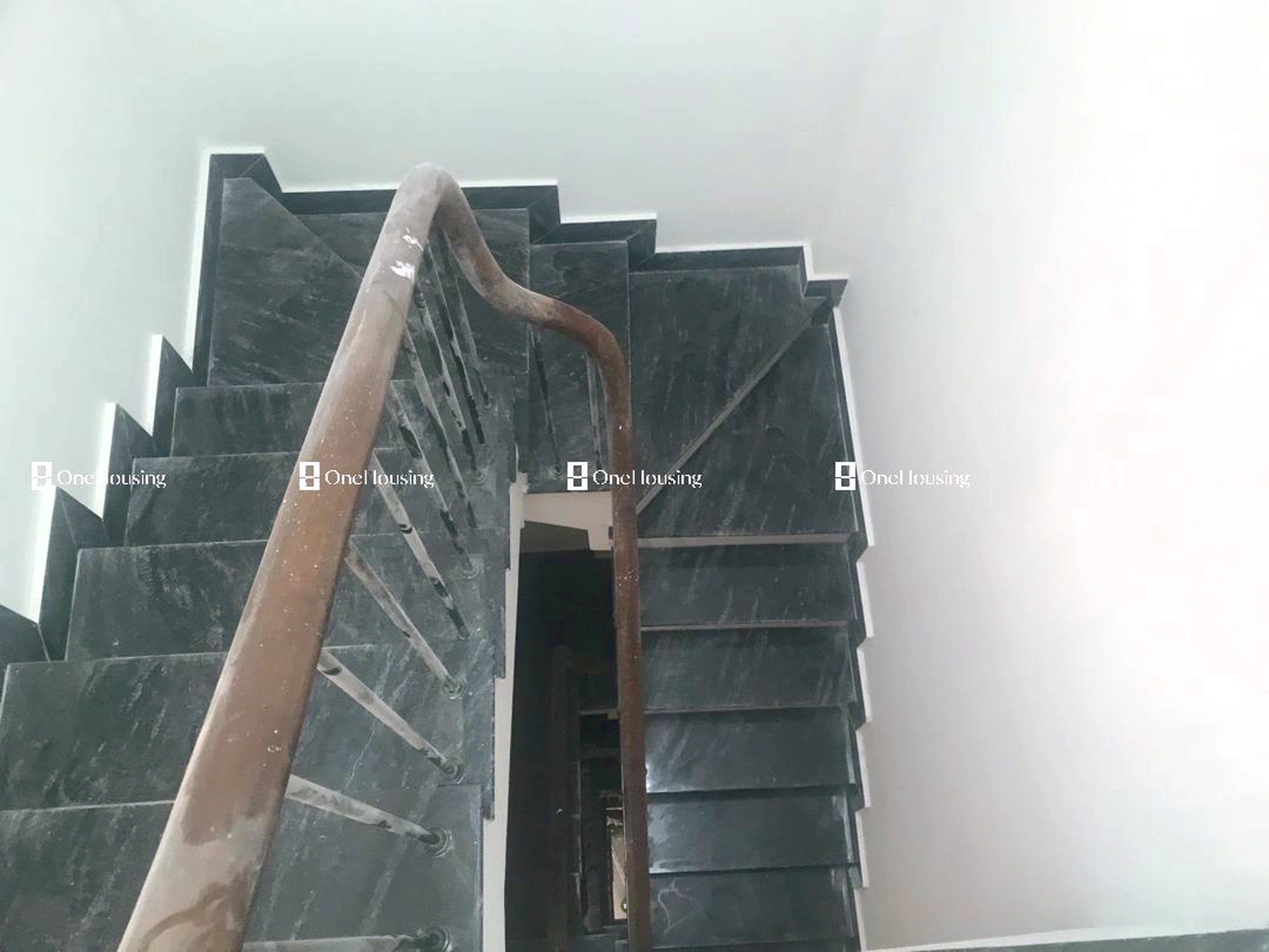 Nhà mặt ngõ cách Vũ Đình Tụng 50m, P. Thạch Bàn, Q. Long Biên, TP. Hà Nội