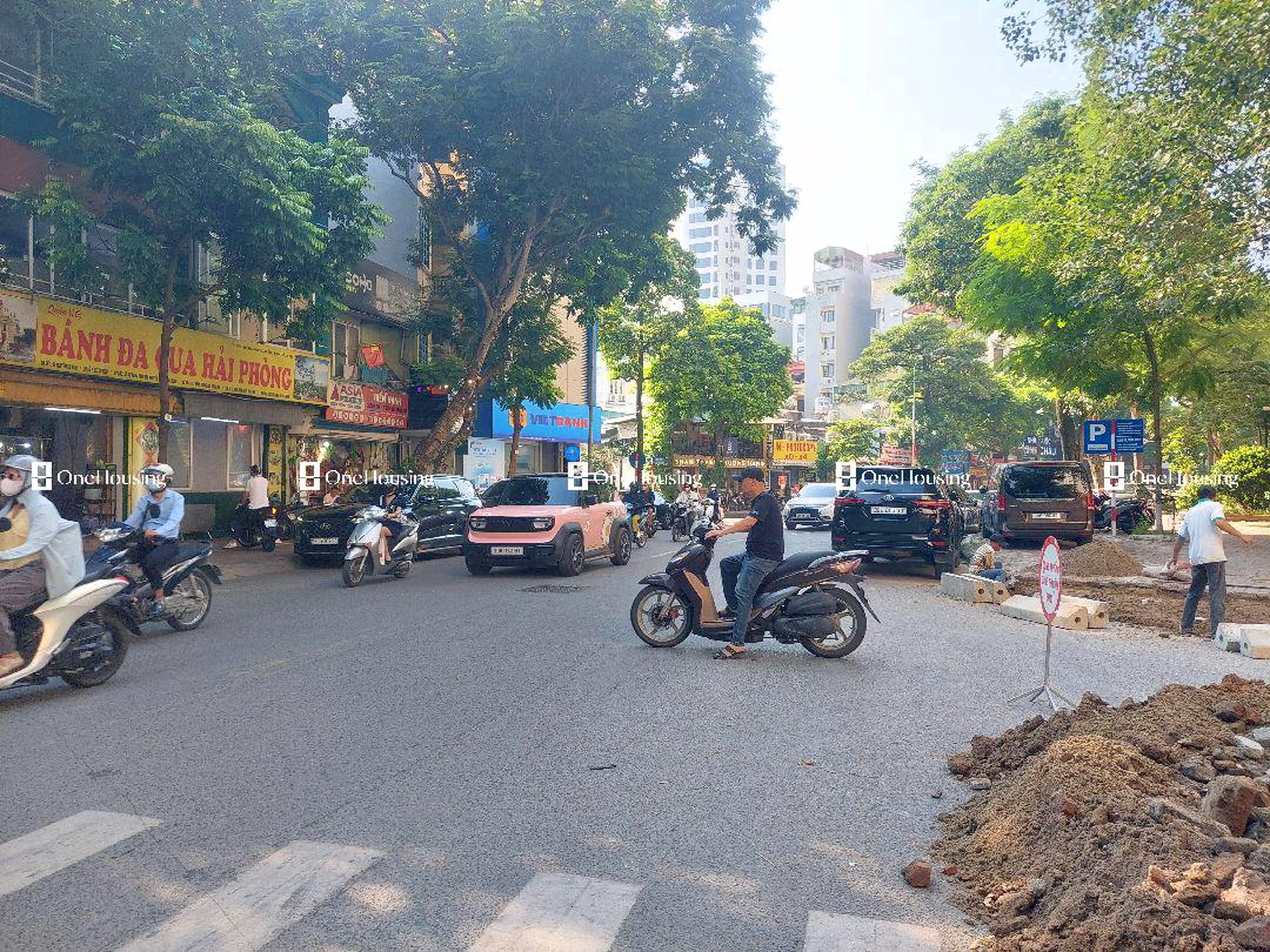 Nhà mặt phố Nguyễn Thị Định, P. Trung Hòa, Q. Cầu Giấy, TP. Hà Nội