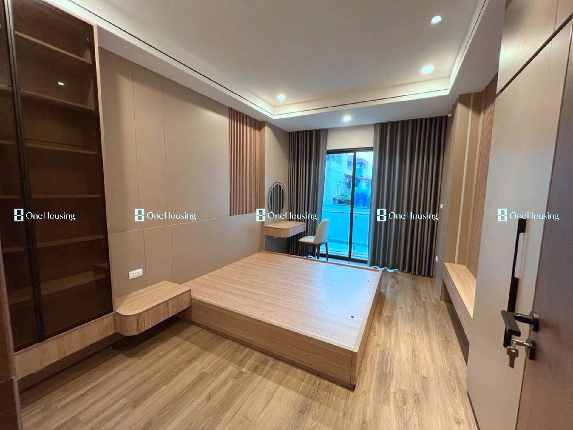 Nhà mặt ngõ cách Việt Hưng 10m, P. Việt Hưng, Q. Long Biên, TP. Hà Nội