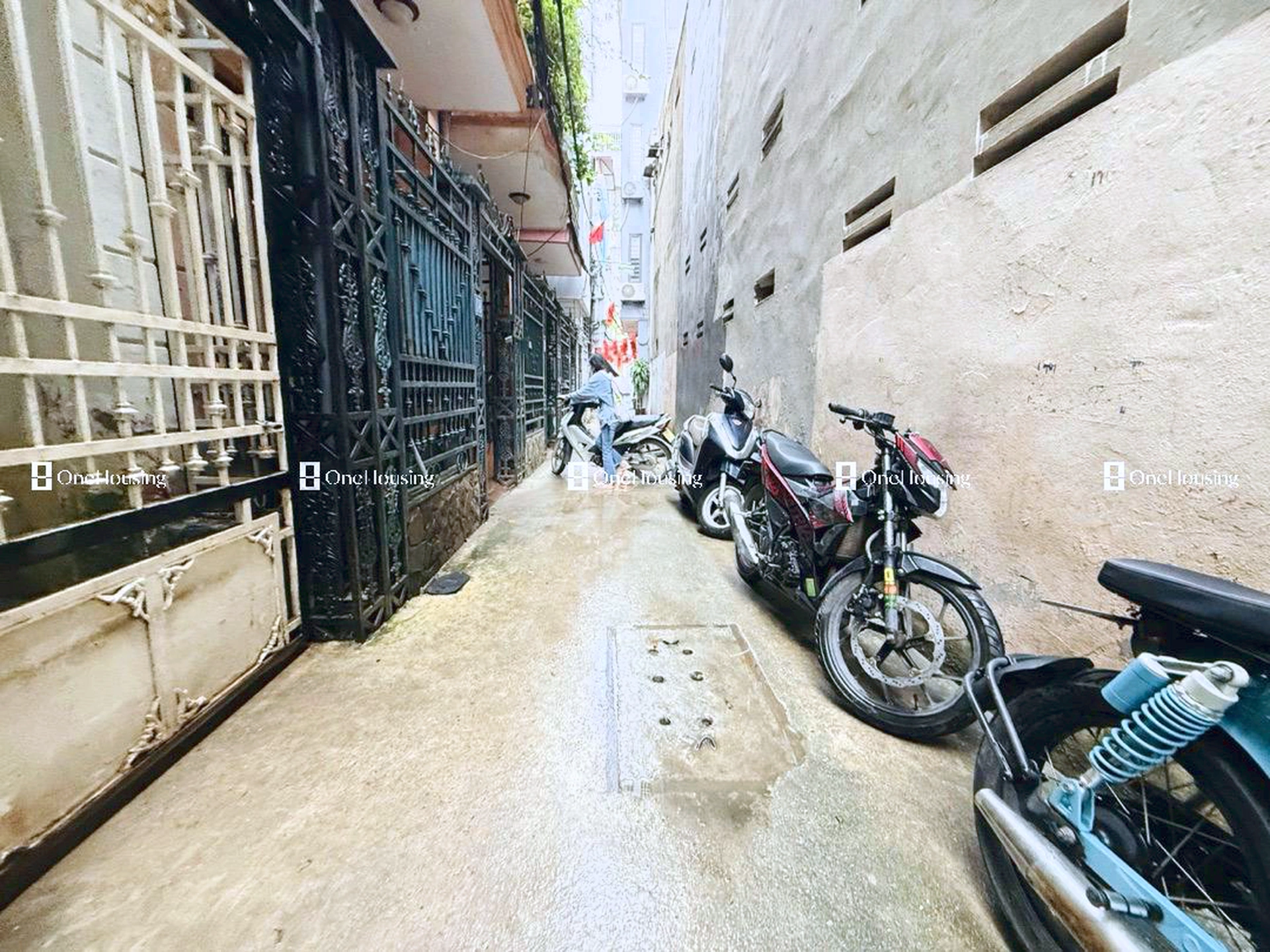 Nhà mặt ngõ cách Lạc Long Quân 80m, P. Nghĩa Đô, Q. Cầu Giấy, TP. Hà Nội