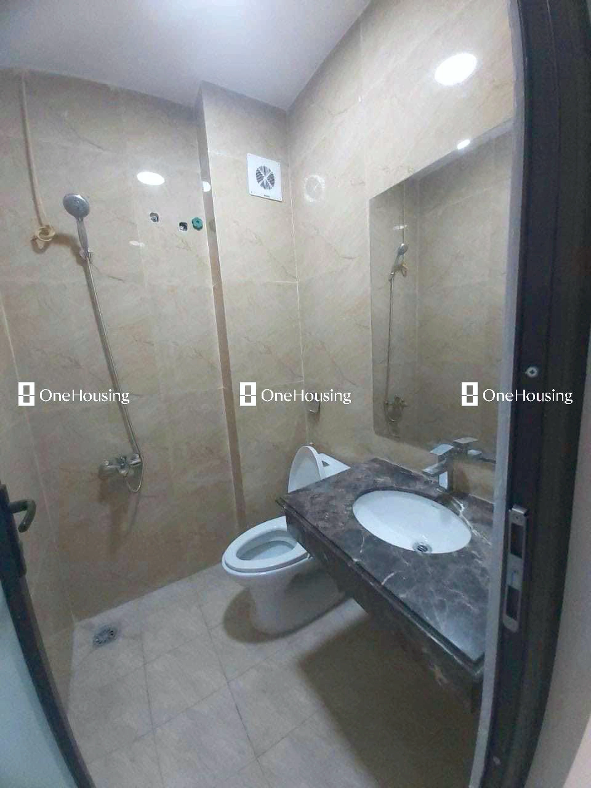 Nhà mặt ngõ cách Bát Khối (Mặt đê sông Hồng) 300m, P. Cự Khối, Q. Long Biên, TP. Hà Nội