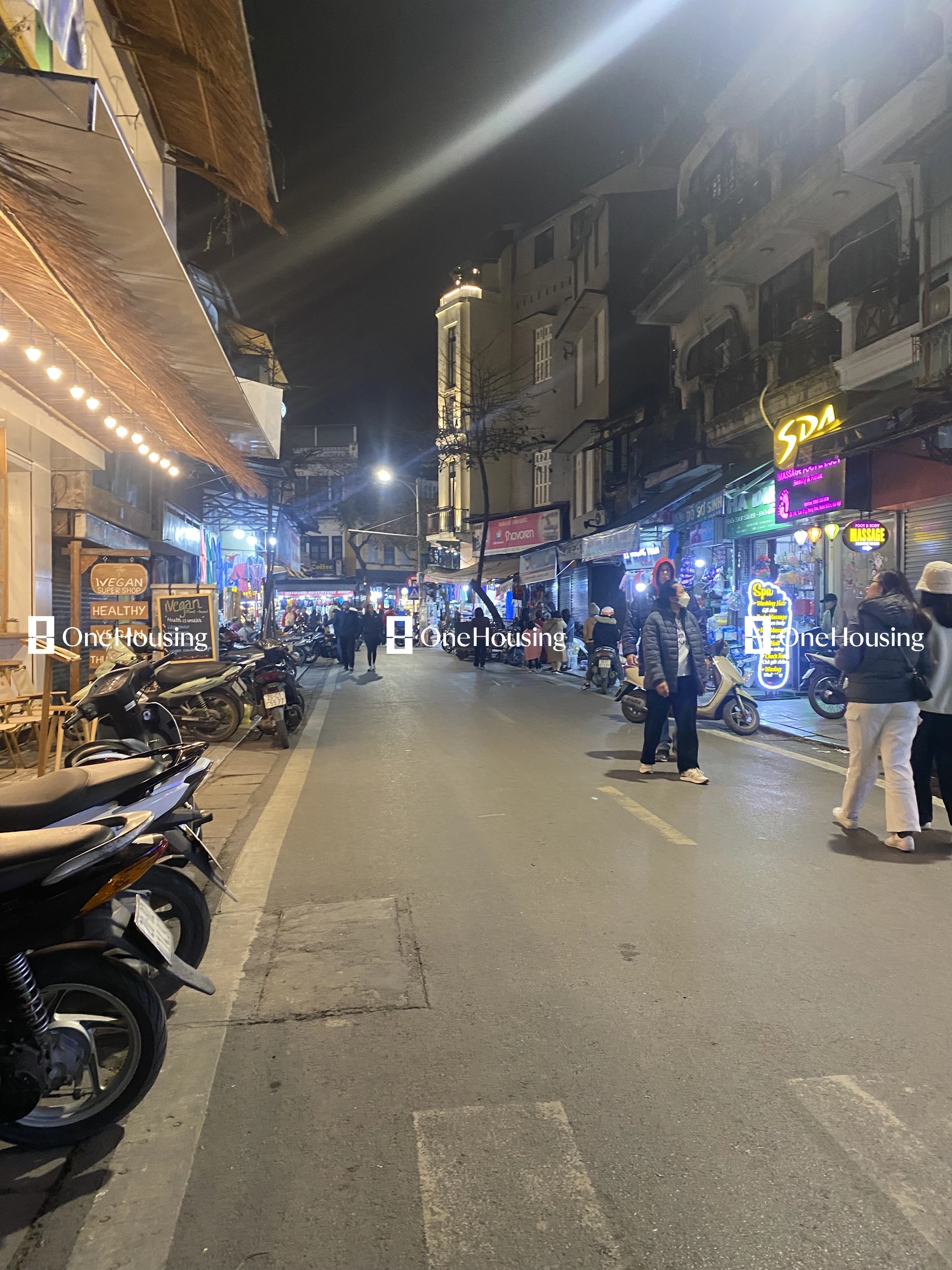 Nhà mặt phố Lãn Ông, P. Hàng Đào, Q. Hoàn Kiếm, TP. Hà Nội