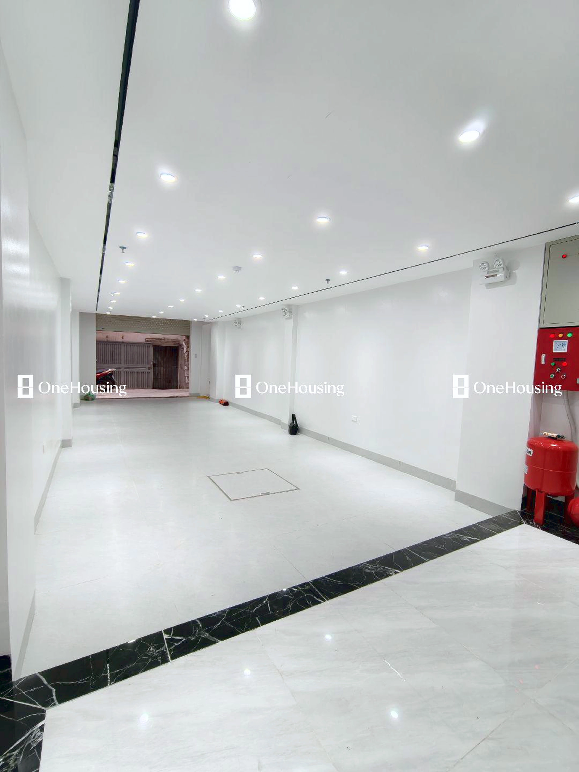 Nhà mặt ngõ cách Trần Duy Hưng 30m, P. Trung Hòa, Q. Cầu Giấy, TP. Hà Nội